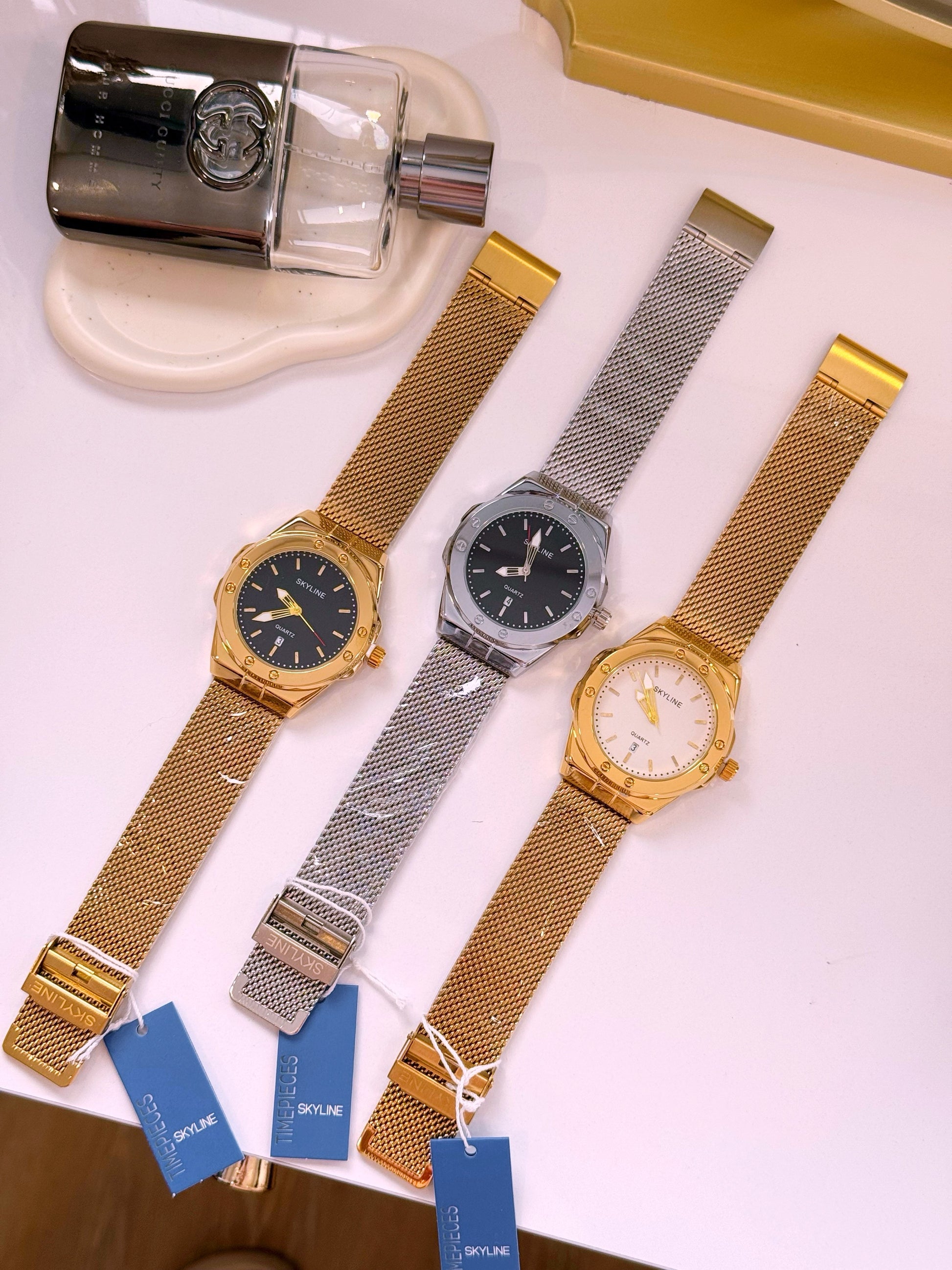 Relógio Analógico com efeito pormenores no mostrador | 3 Cores