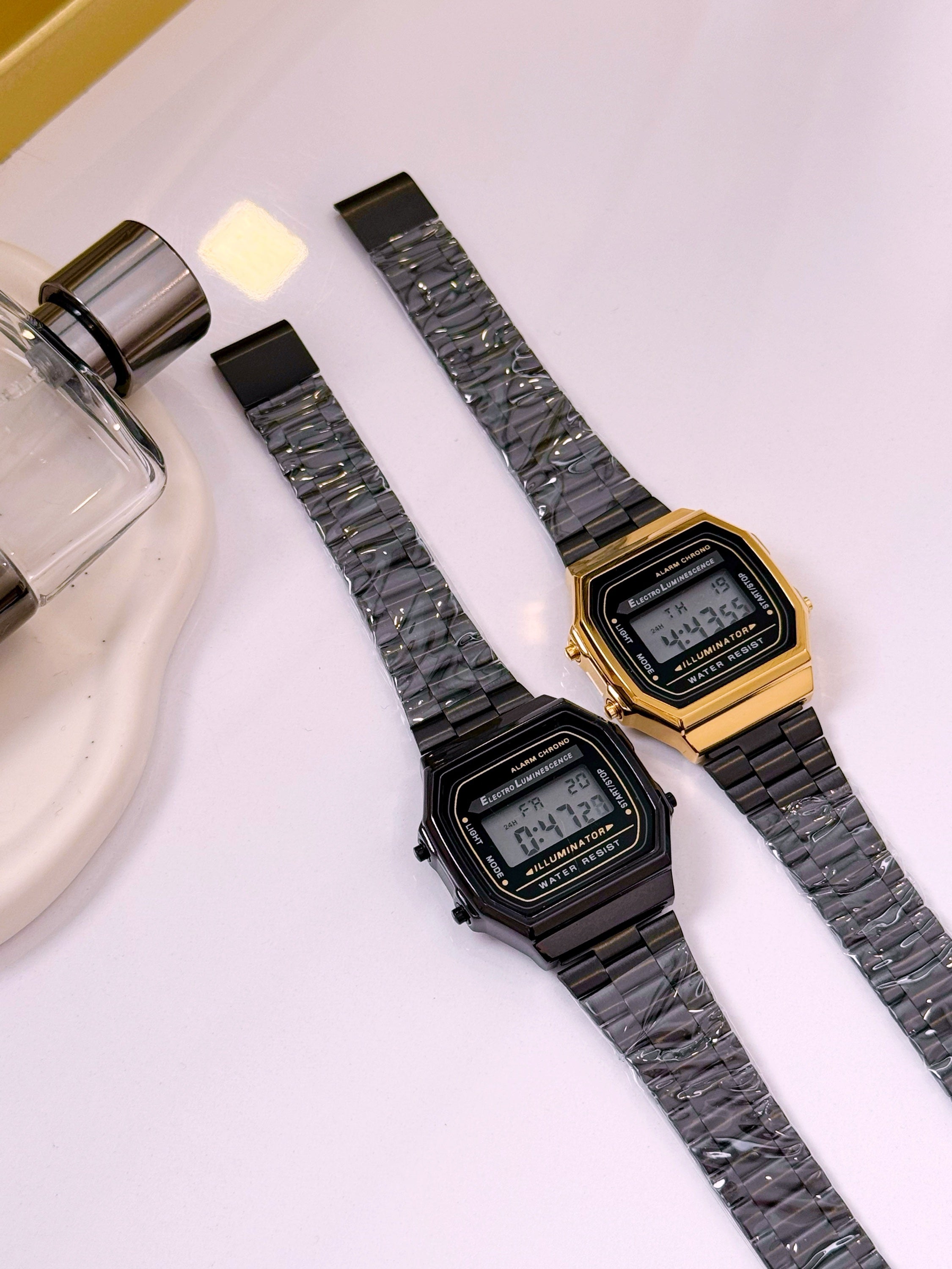 Relógio Digital Básico | 2 Cores