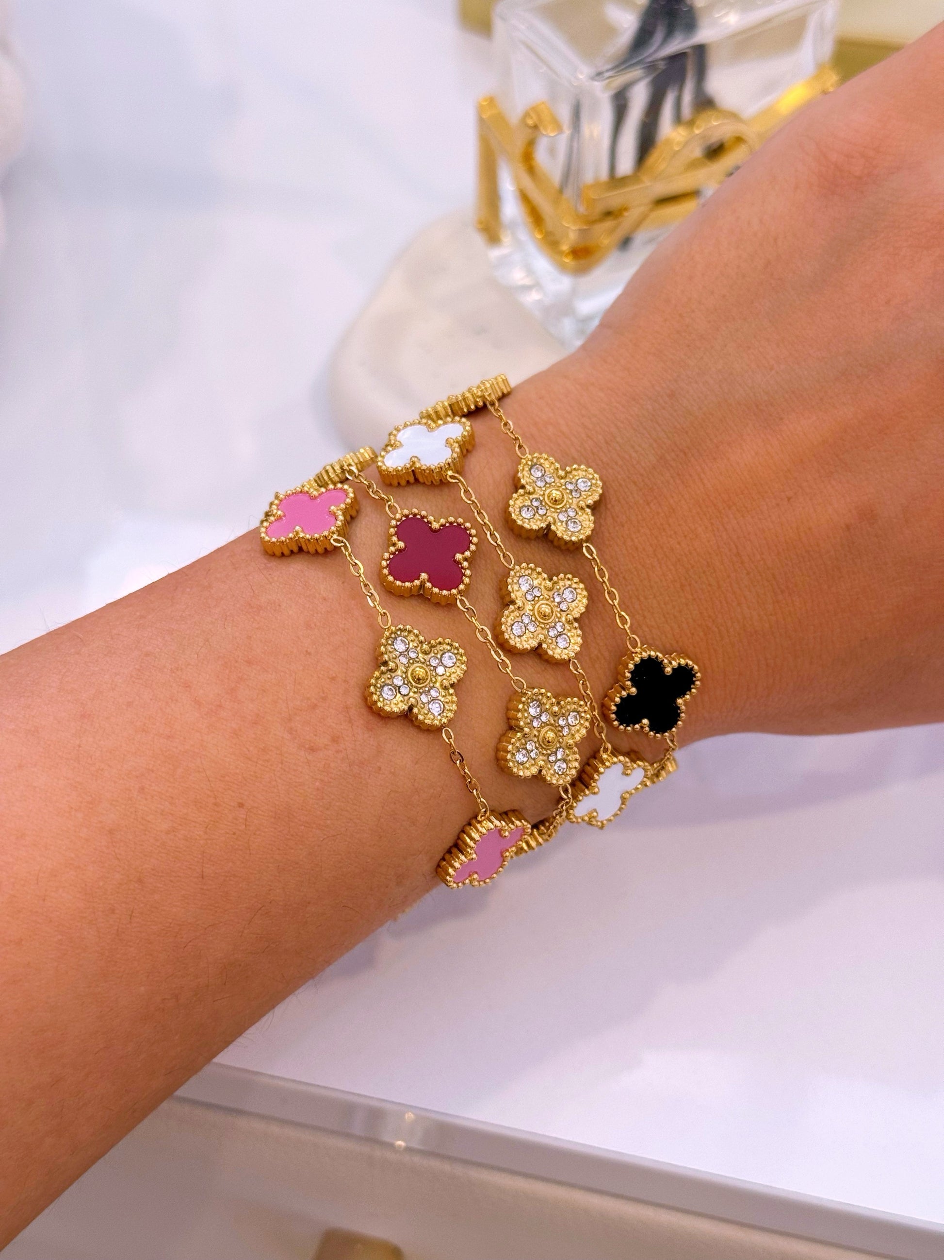 Pulseira 5 trevos esmalte e brilhantes | 4 Cores