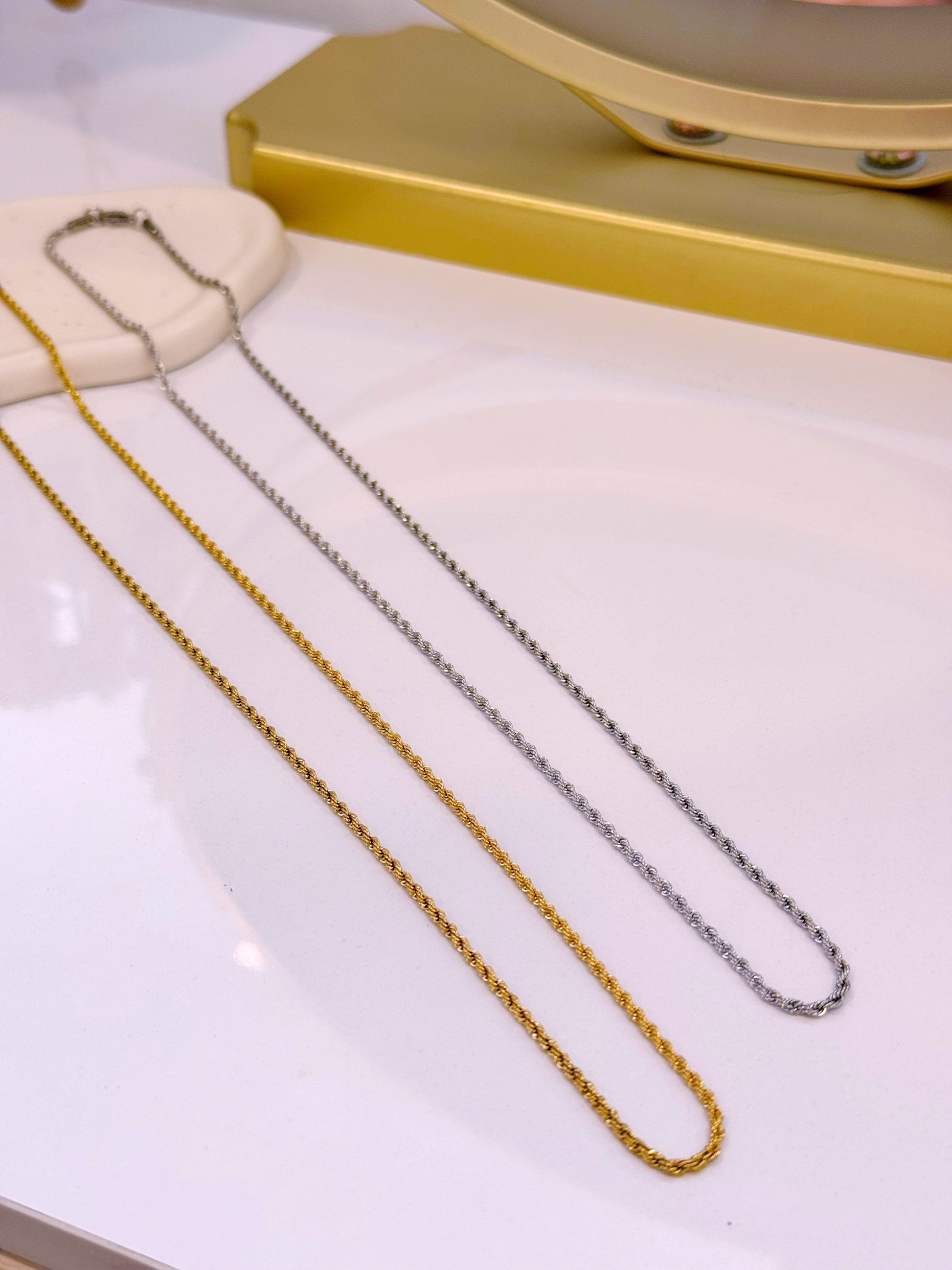 Colar malha torcida | 2 Cores