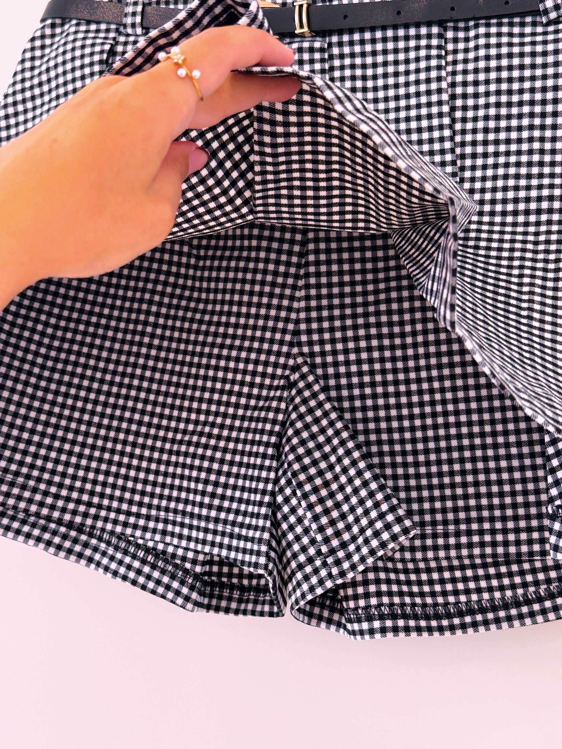 Saia-Calção padrão xadrez vichy | Preto e Branco