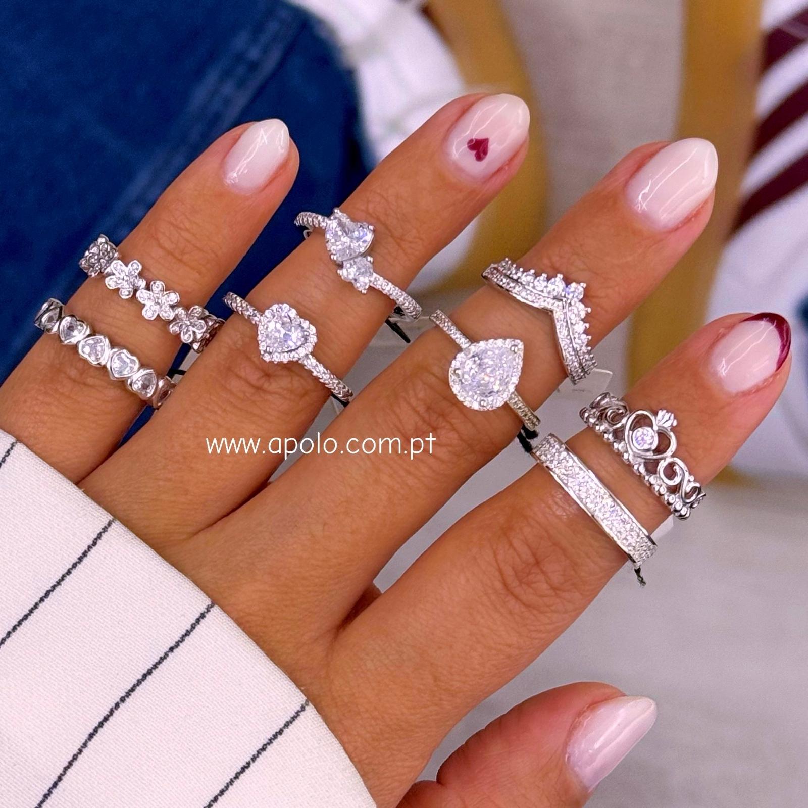 Anéis delicados 💍