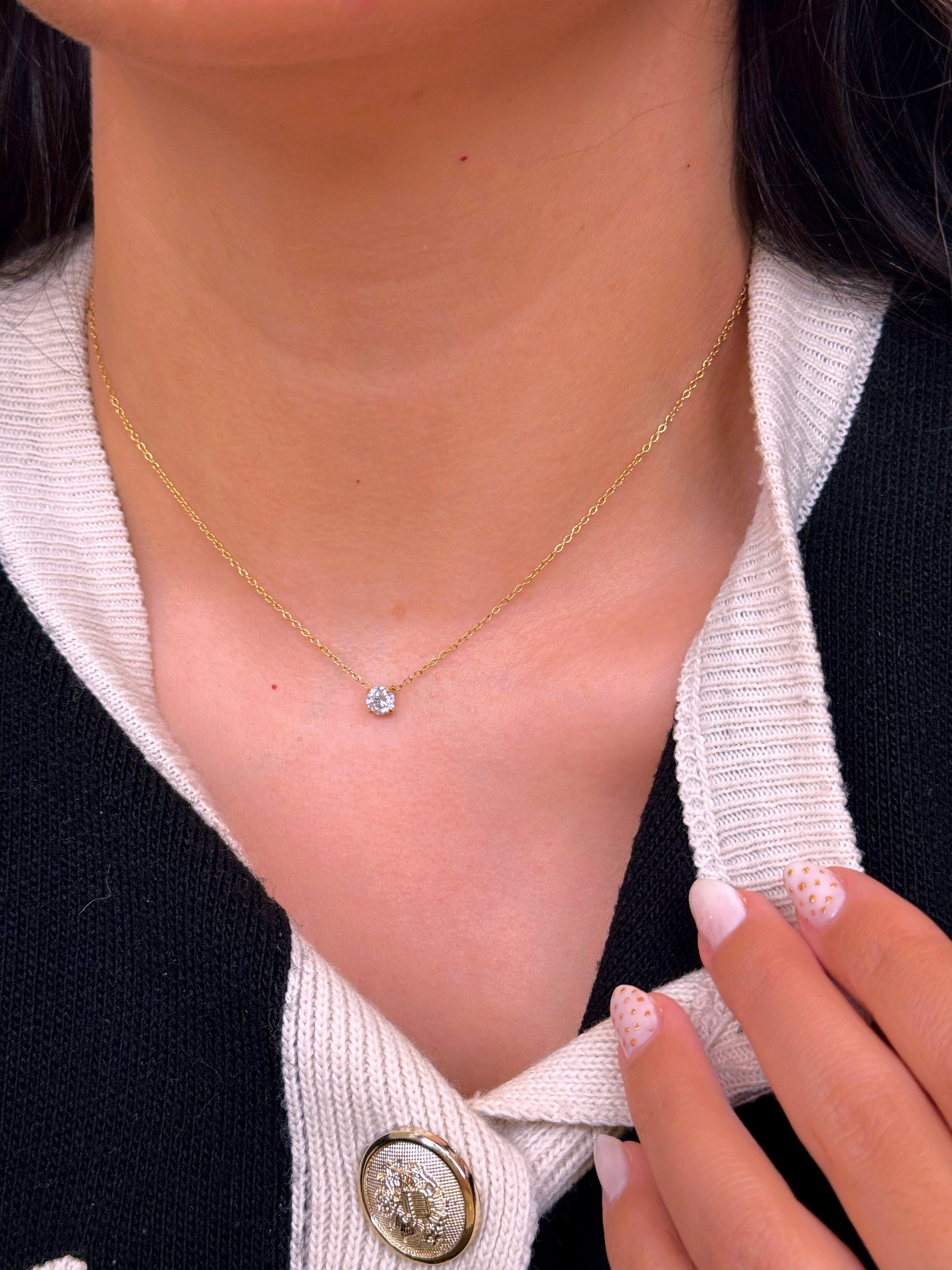 Colar malha fininha com ponto de luz | Dourado