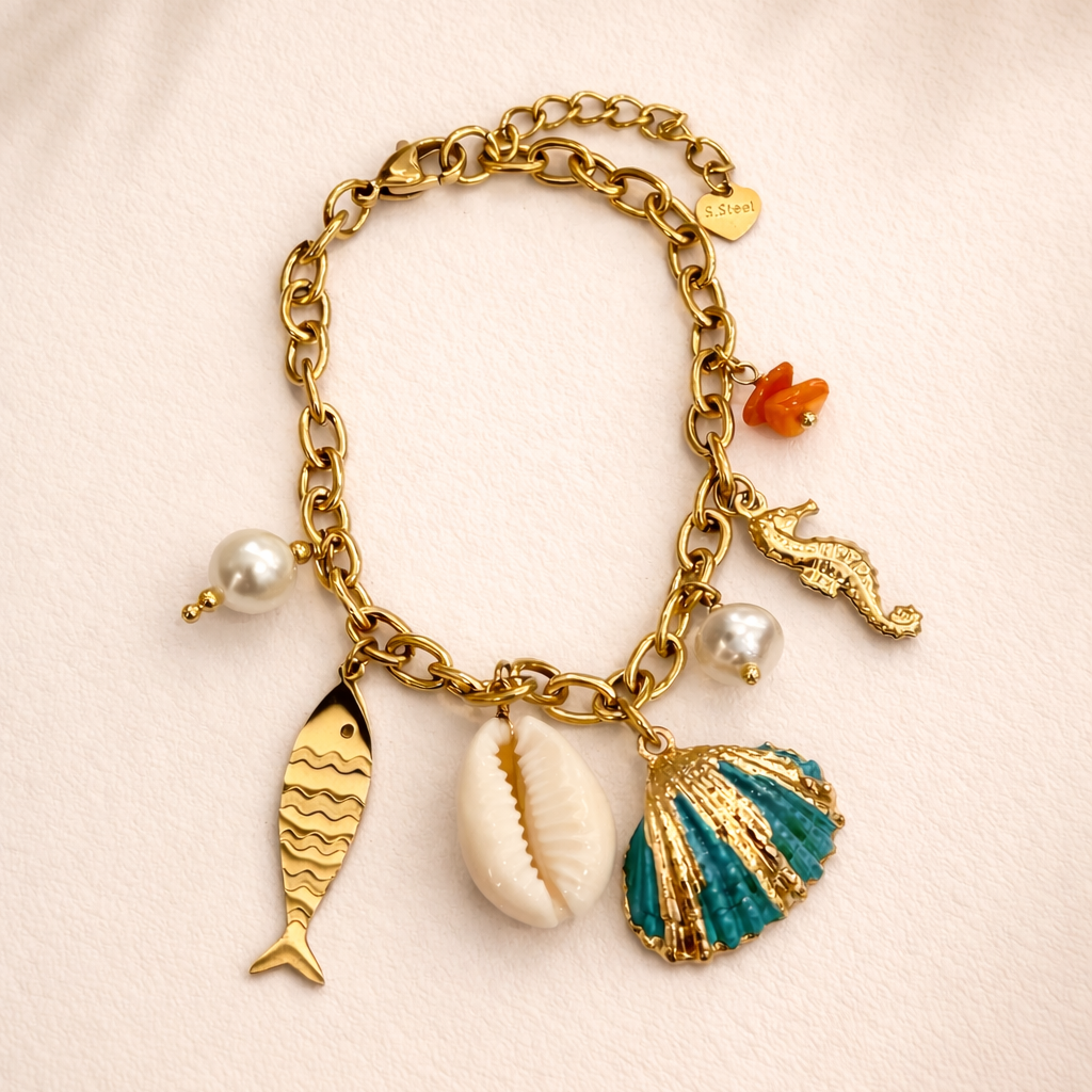 𝐄𝐝𝐢𝐜̧𝐚̃𝐨 𝐋𝐢𝐦𝐢𝐭𝐚𝐝𝐚 𝐕𝐞𝐫𝐚̃𝐨 🐚 Pulseira corrente com concha turquesa e vários pendentes | Dourado