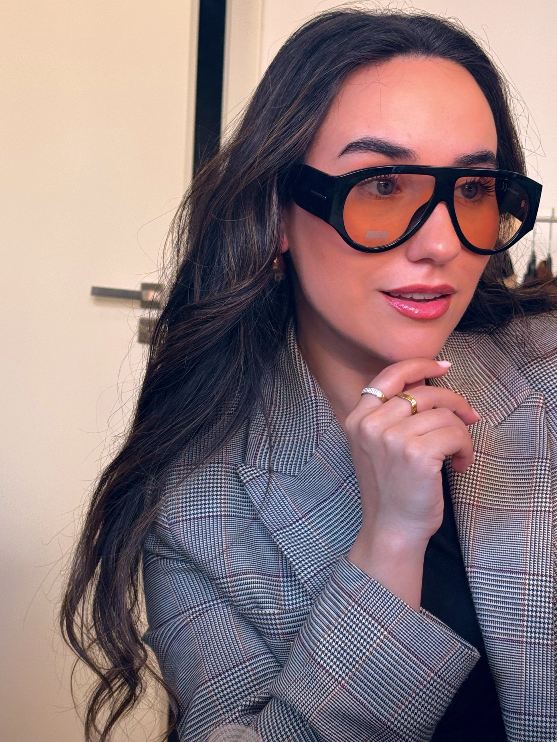 Óculos de sol oversized com armação em massa | Pretos com lente laranja