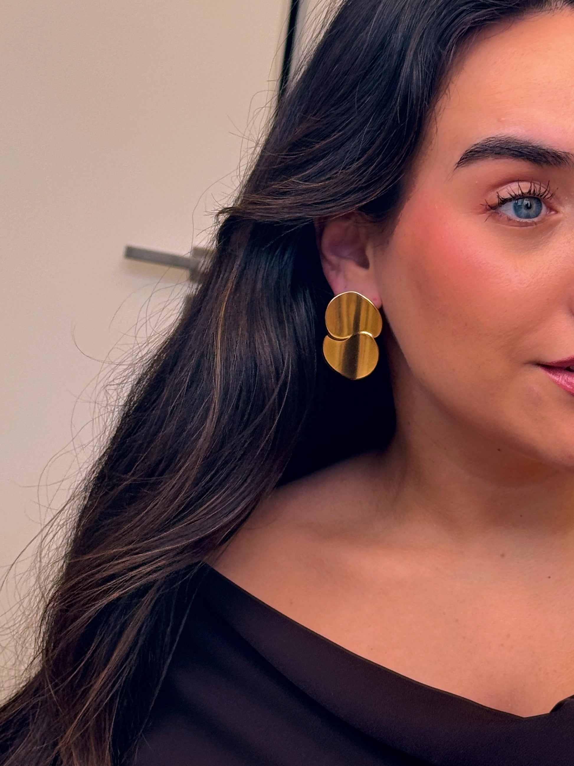 Brincos elegantes irregulares lisos | Dourado