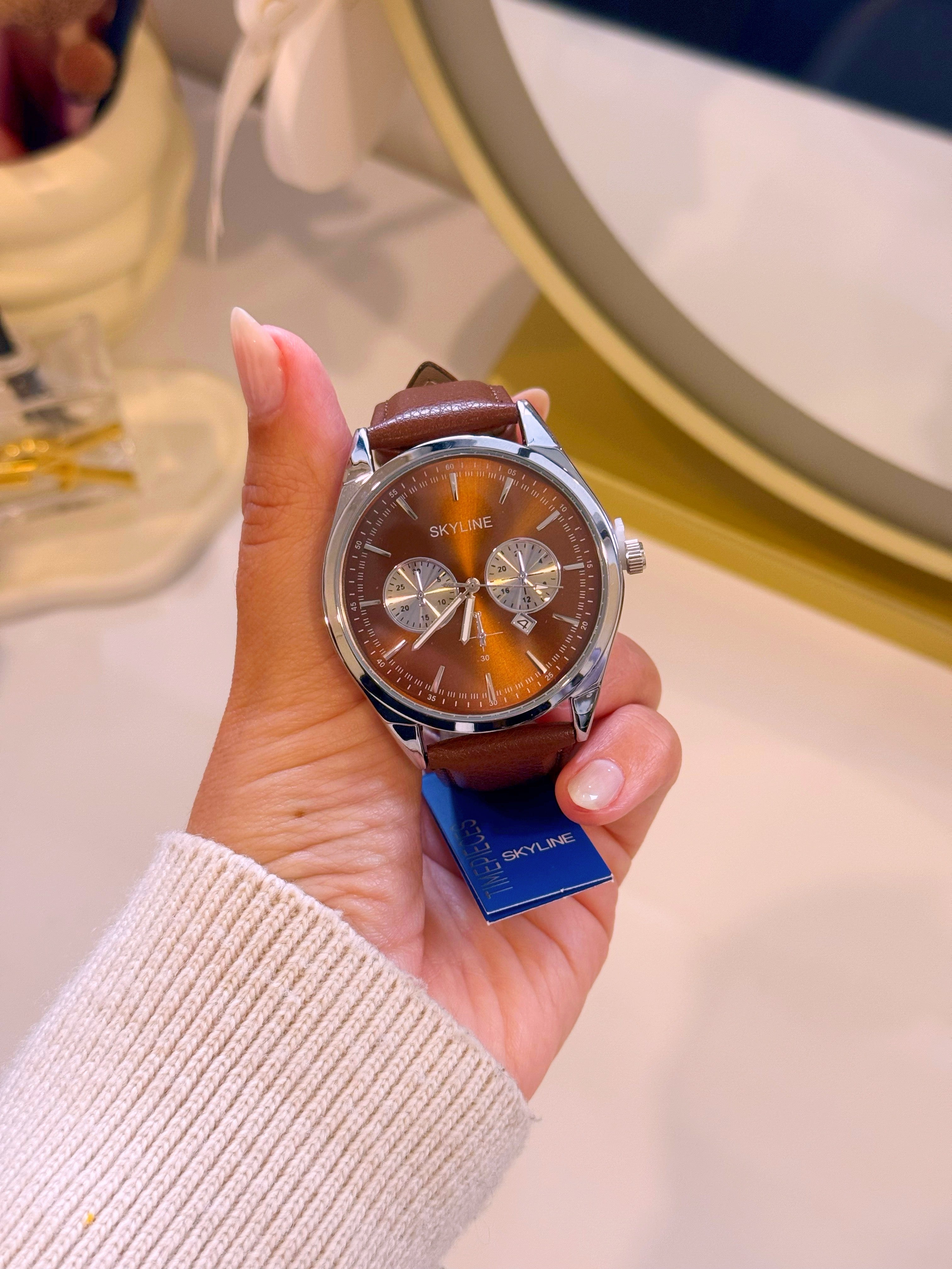 Relógio Analógico em pele | Camel com mostrador prateado