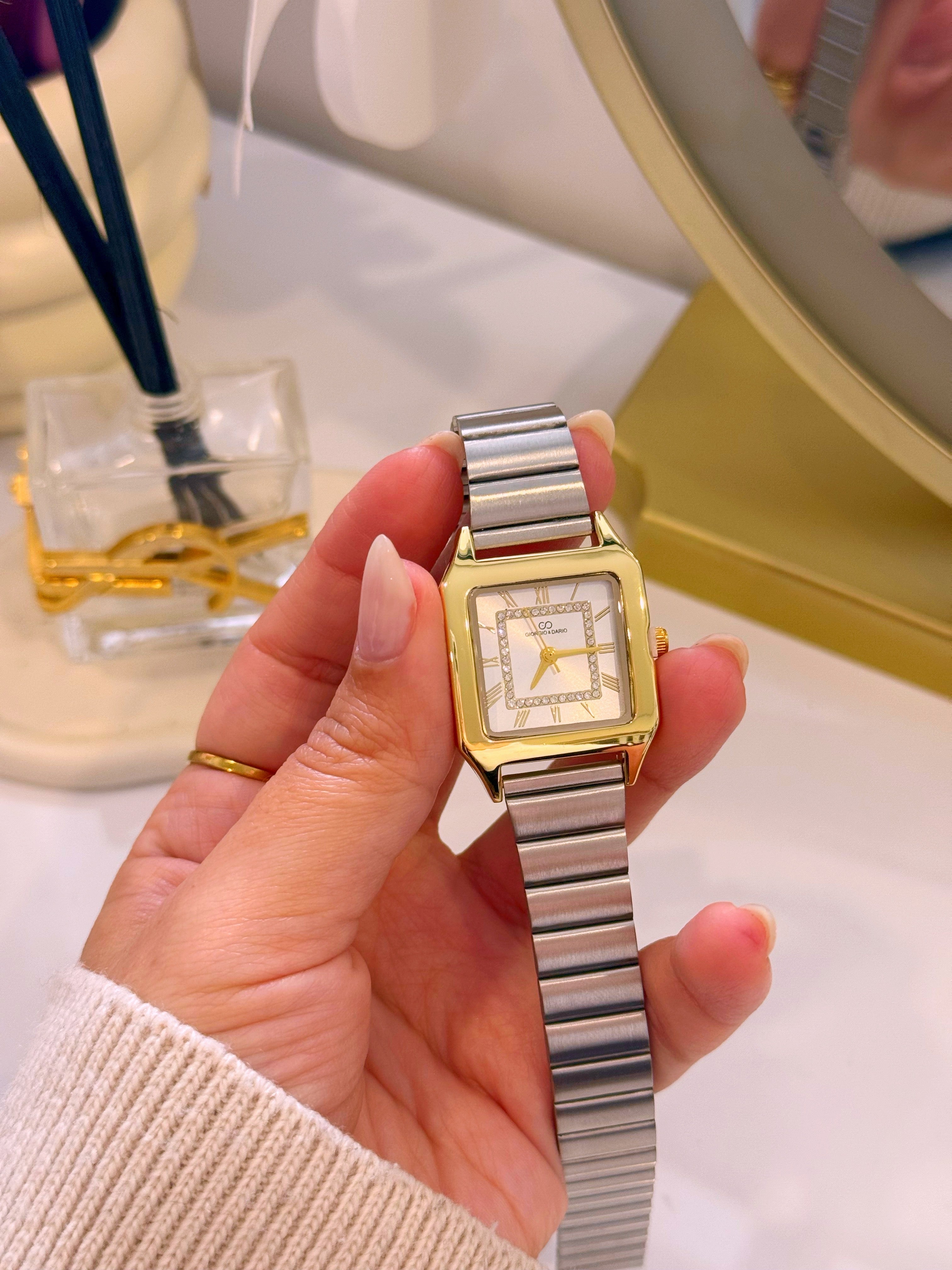 Relógio analógico quadrado | Mix Prateado Dourado com brilhantes