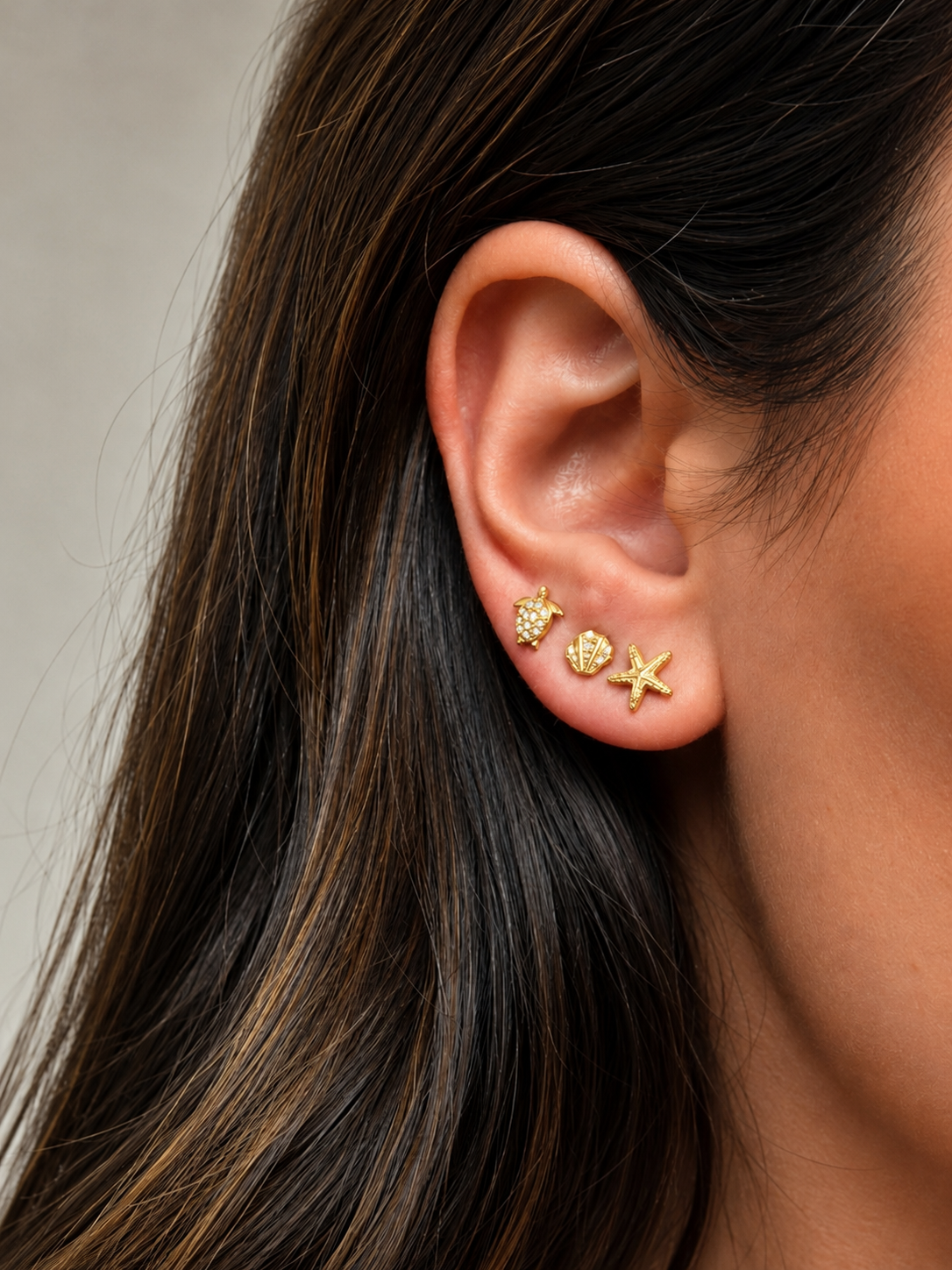 Conjunto de 6 brincos conchinha , estrelinha e tartaruga | Dourado em aço inoxidável