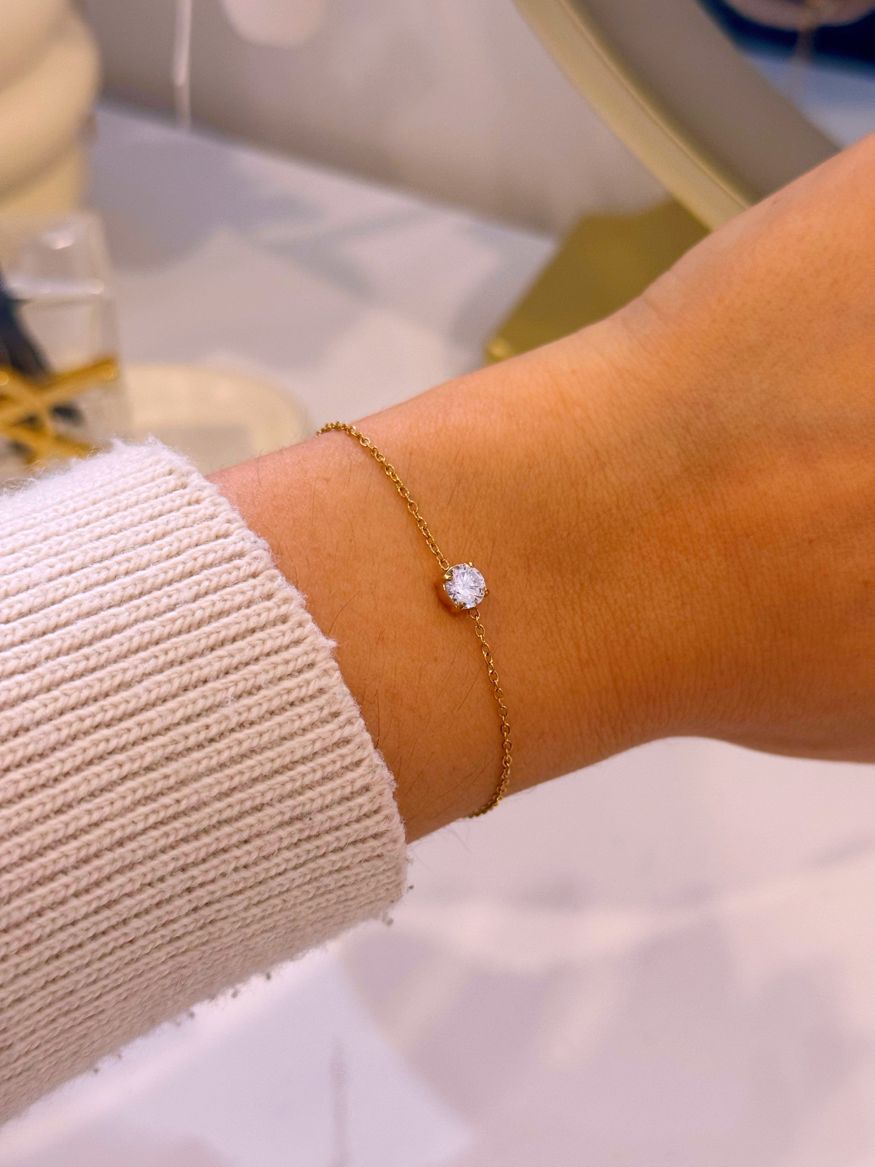Pulseira elegante com ponto de luz | Dourado