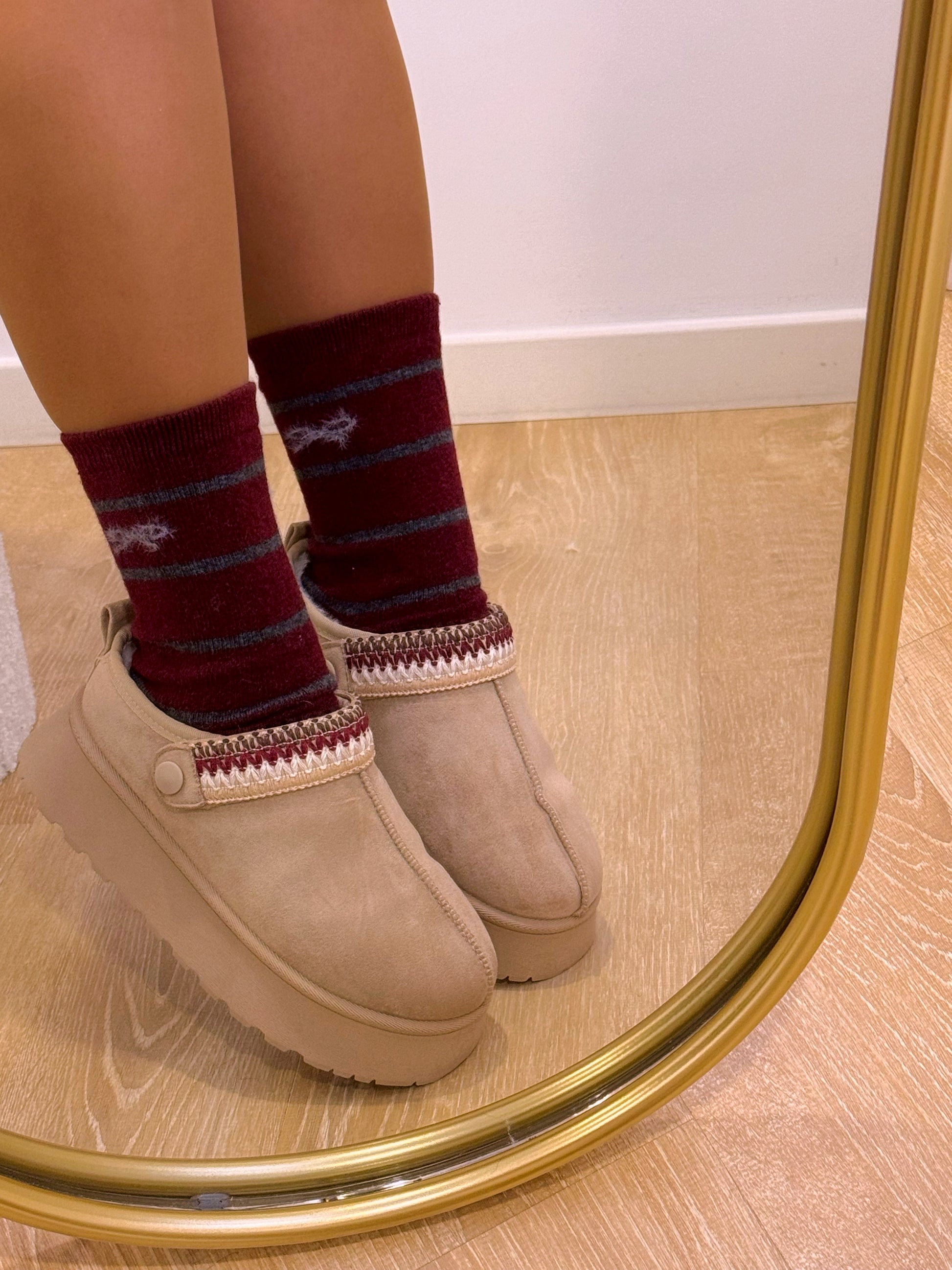 Meias de malha com lacinhos • em lã e caxemira | 4 cores