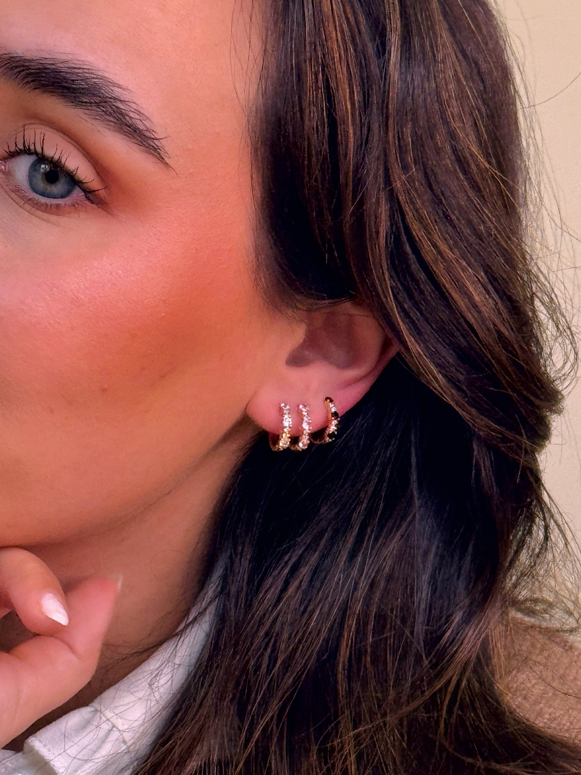 Argolinhas fila de brilhantes • Rose Gold | 3 cores