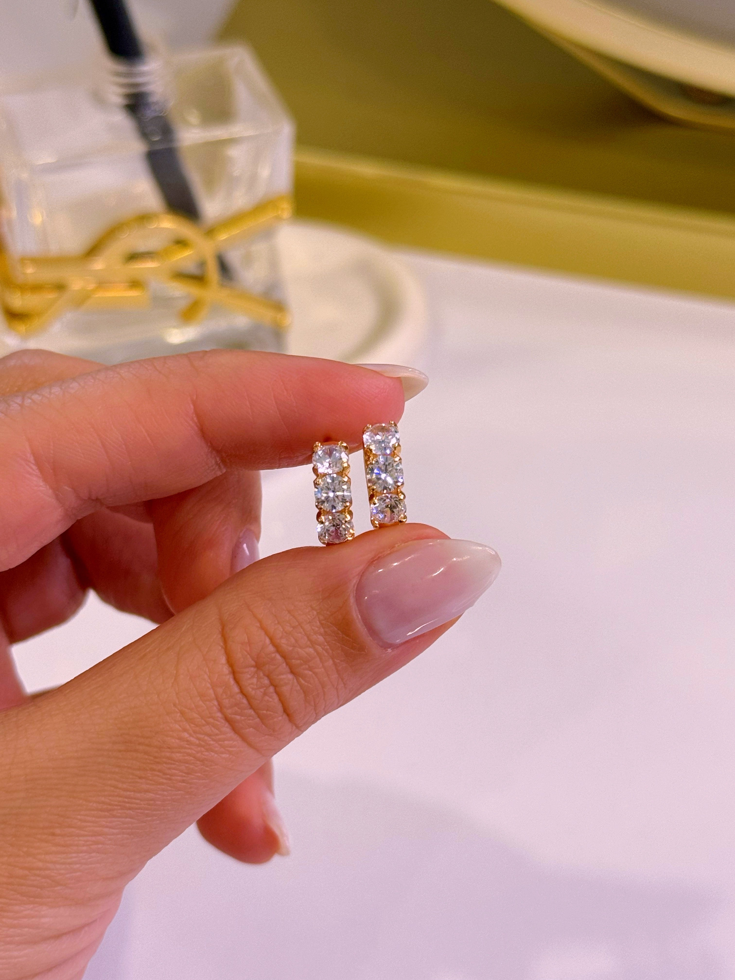 Argolinhas com 3 brilhantes | Rose Gold