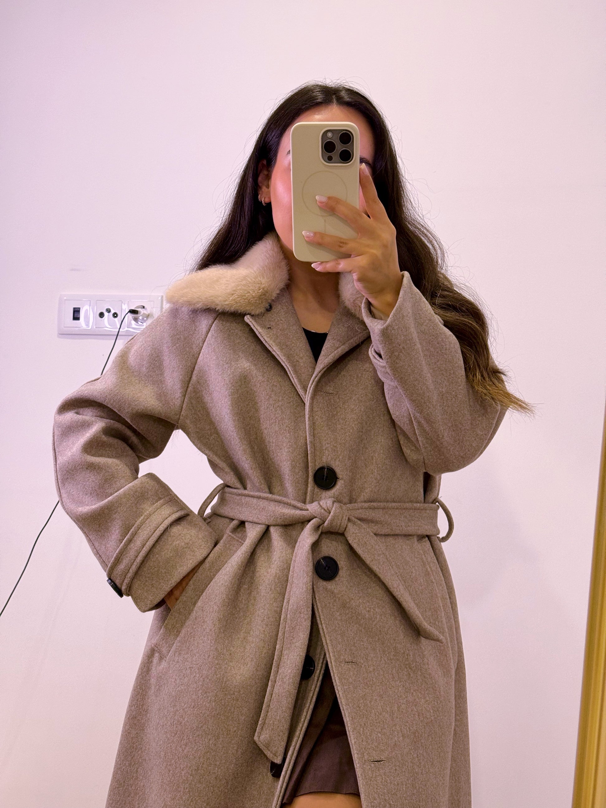 Sobretudo comprido estilo fazenda com gola de pêlo removível | Bege