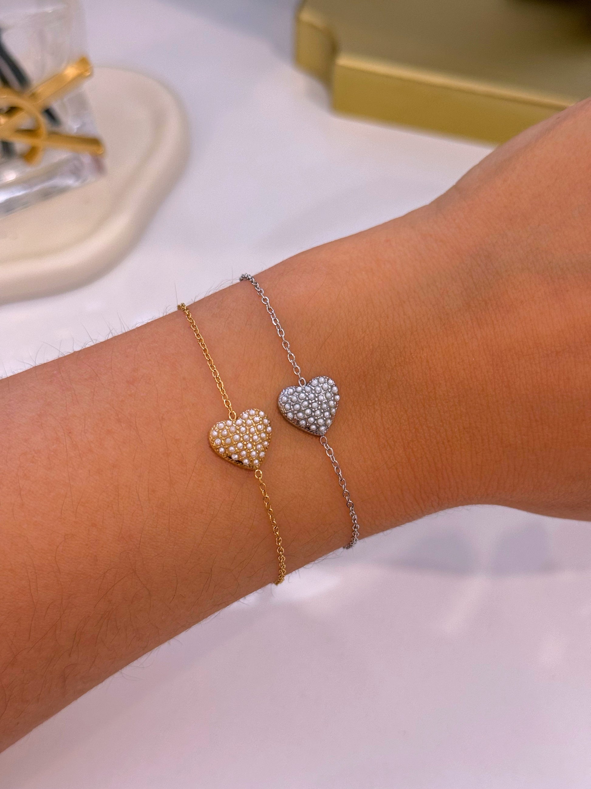 Pulseira delicada • coração preenchido com pérolas | 2 Cores