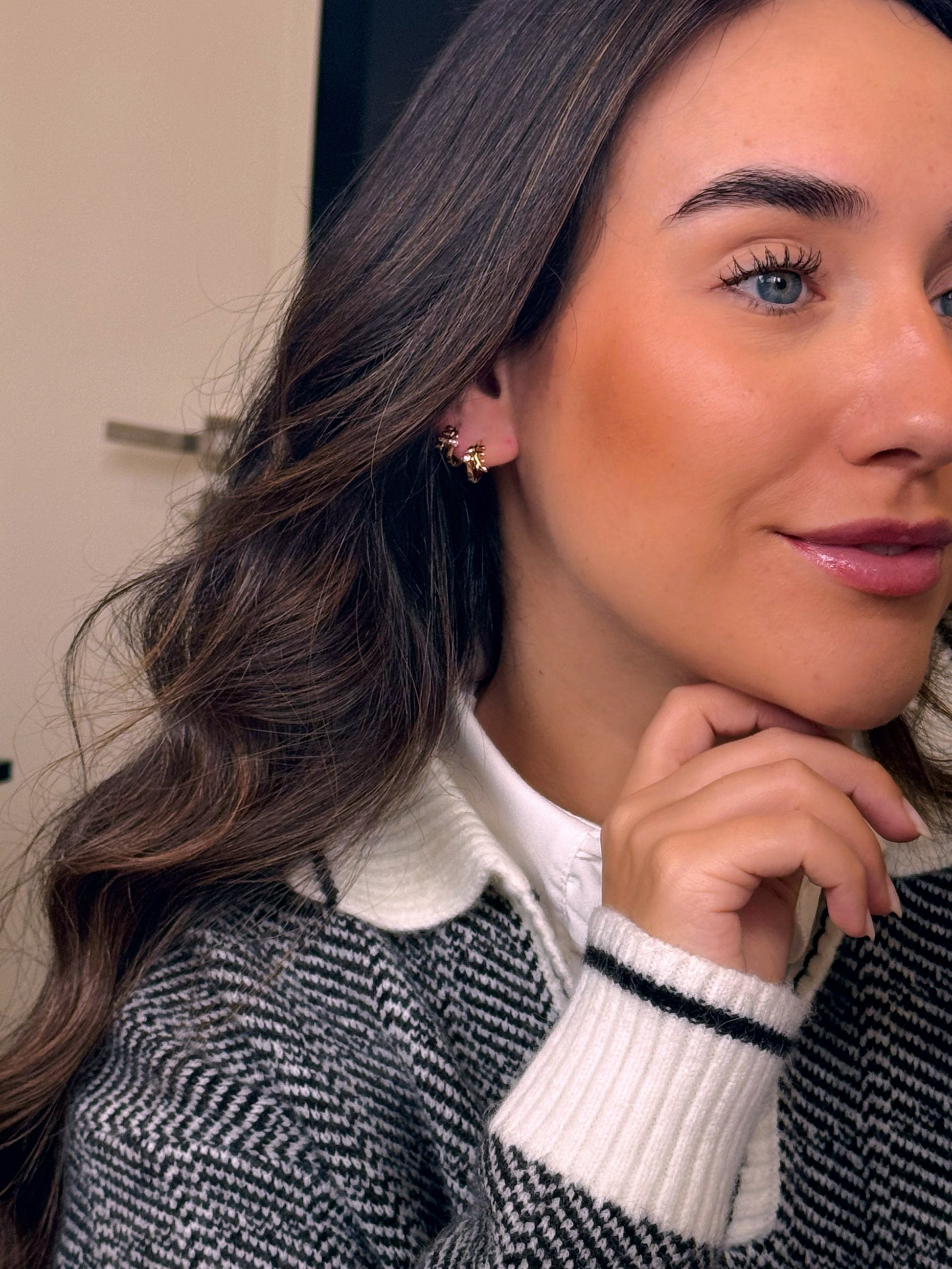 Argolinhas formato folhinha com brilhante | Rose Gold