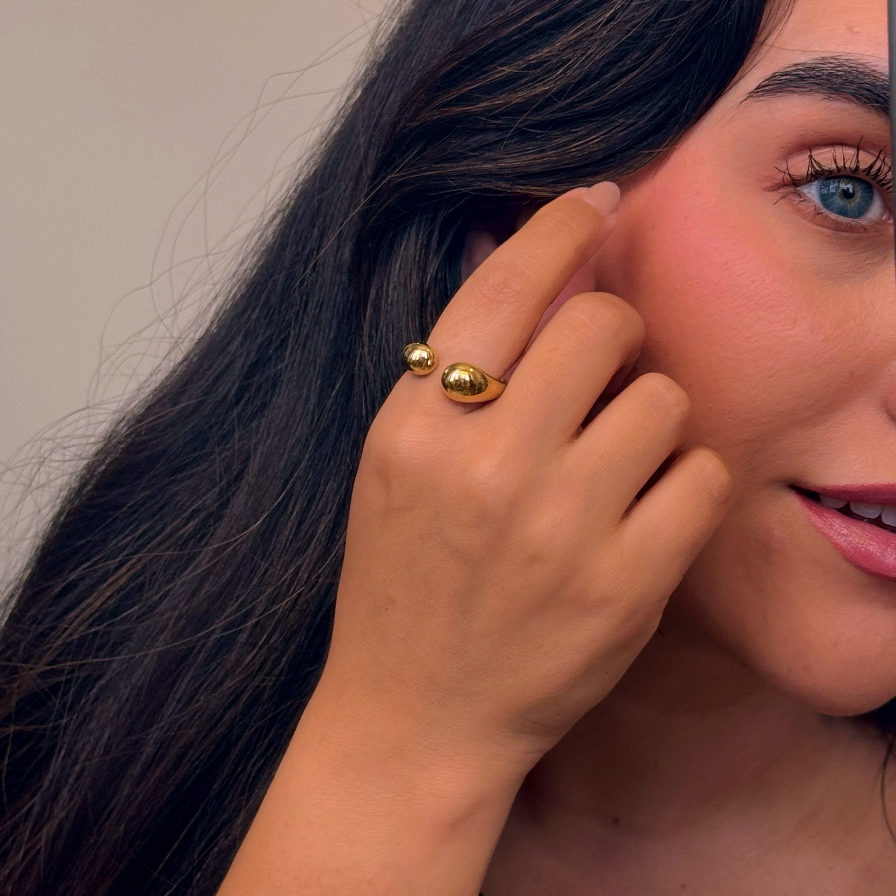 Anel ajustável liso efeito gota | Dourado
