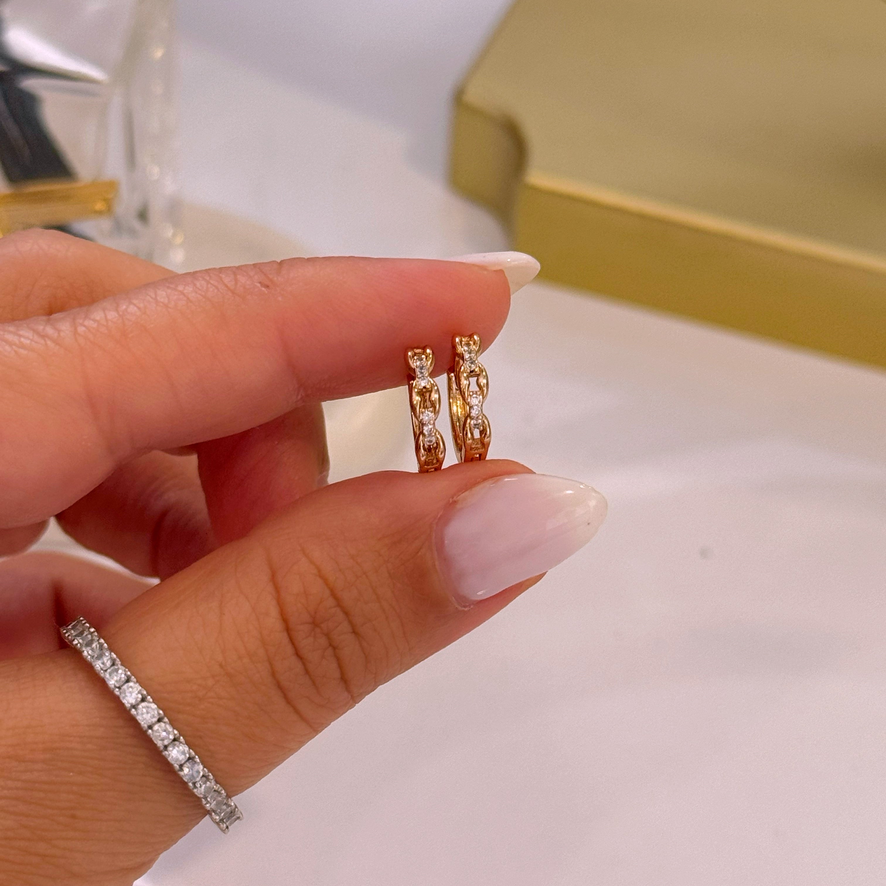 Argolinhas efeito corrente com brilhantes | Rose Gold