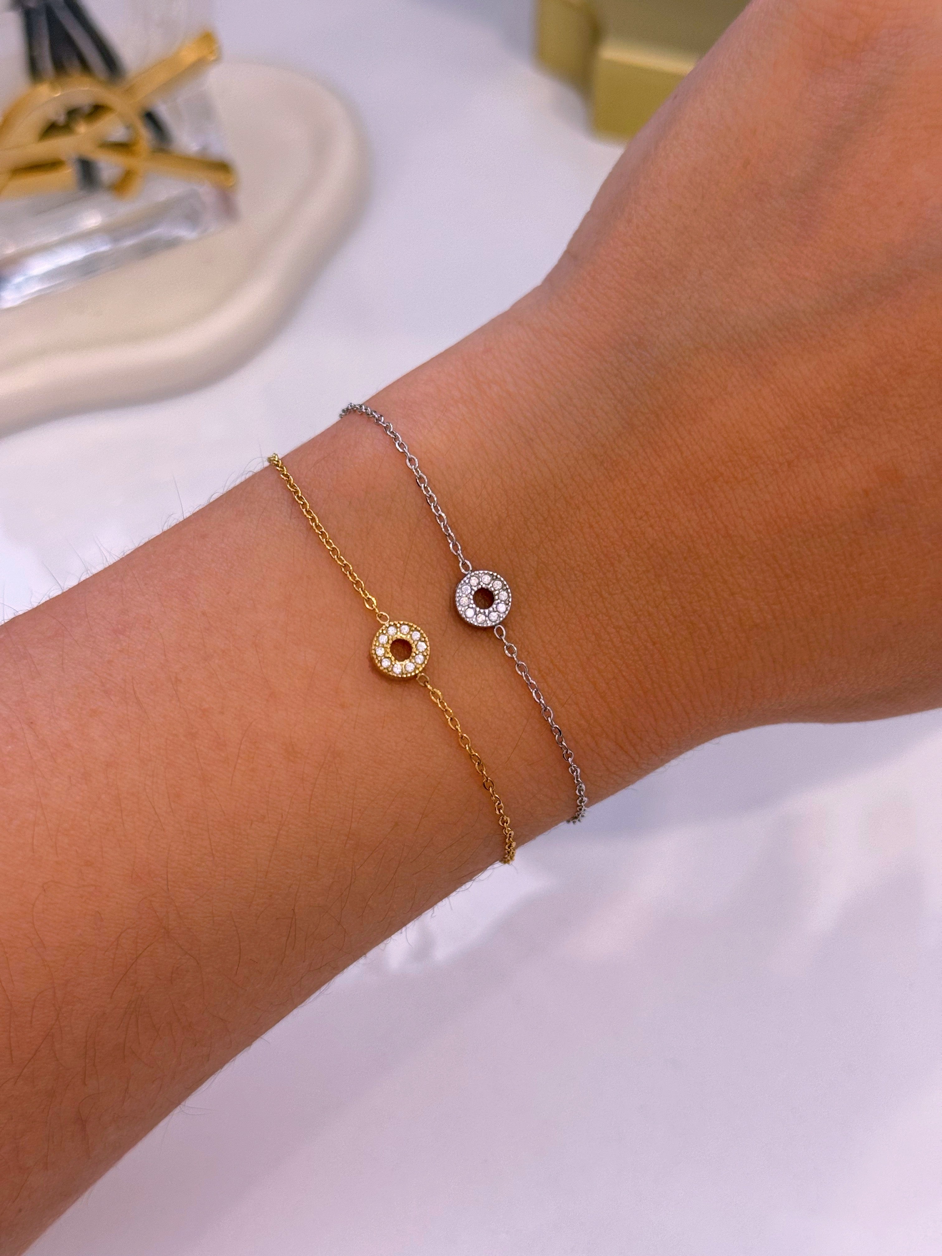 Pulseira elegante com círculo e brilhantes | 2 Cores
