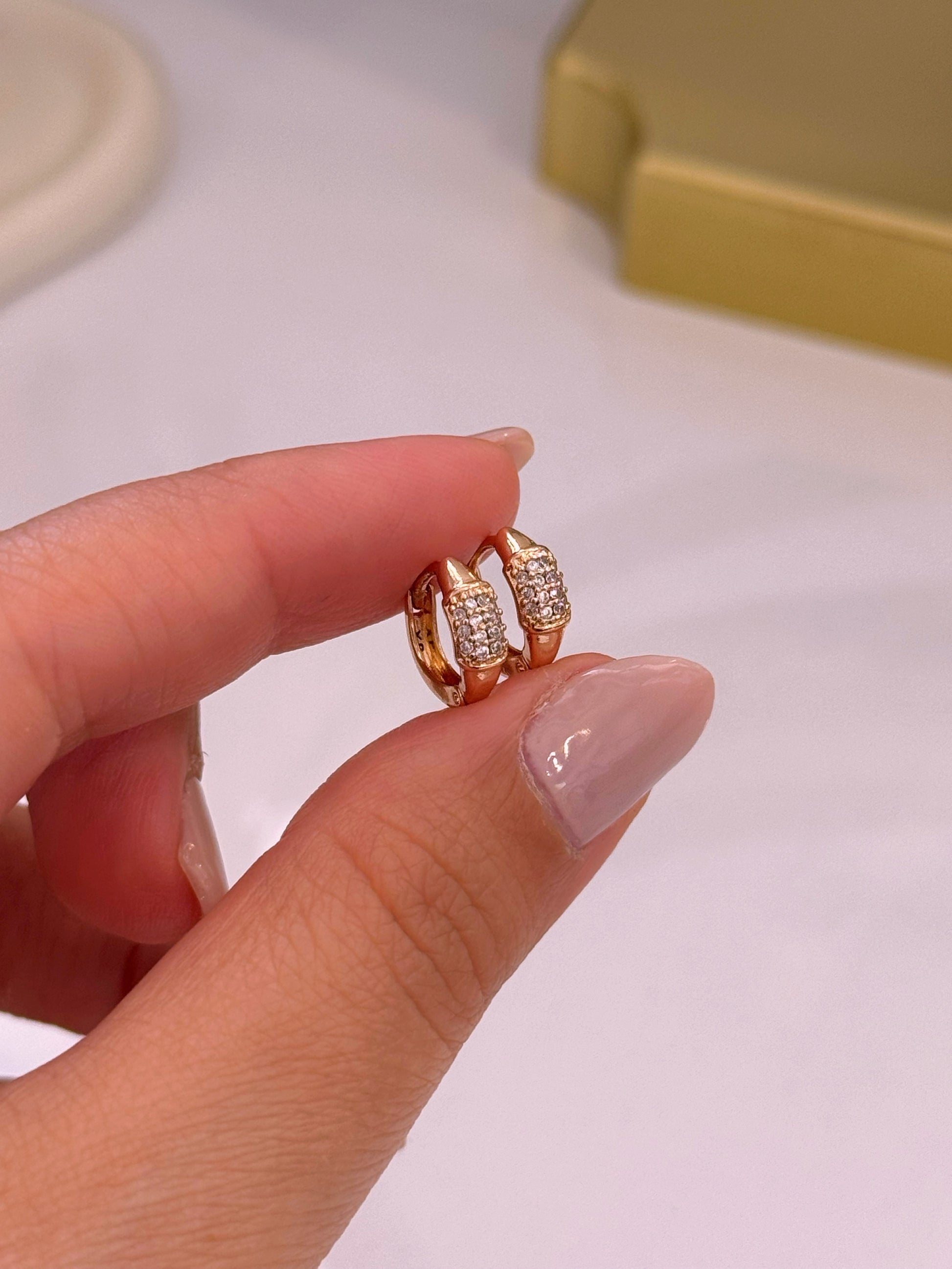 Argolinhas lisas com brilhantes | Rose Gold