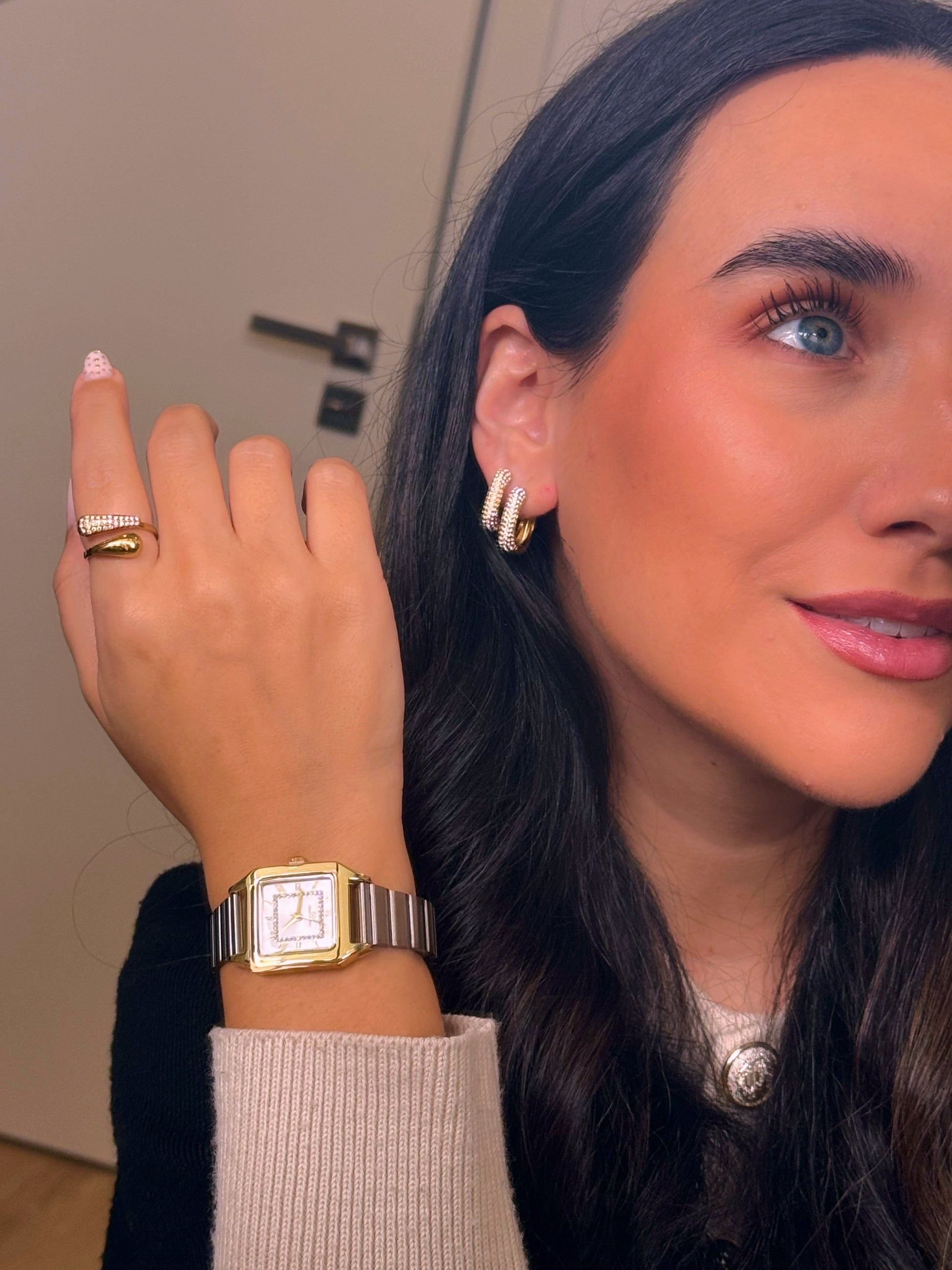 Relógio analógico quadrado | Mix Prateado Dourado com brilhantes