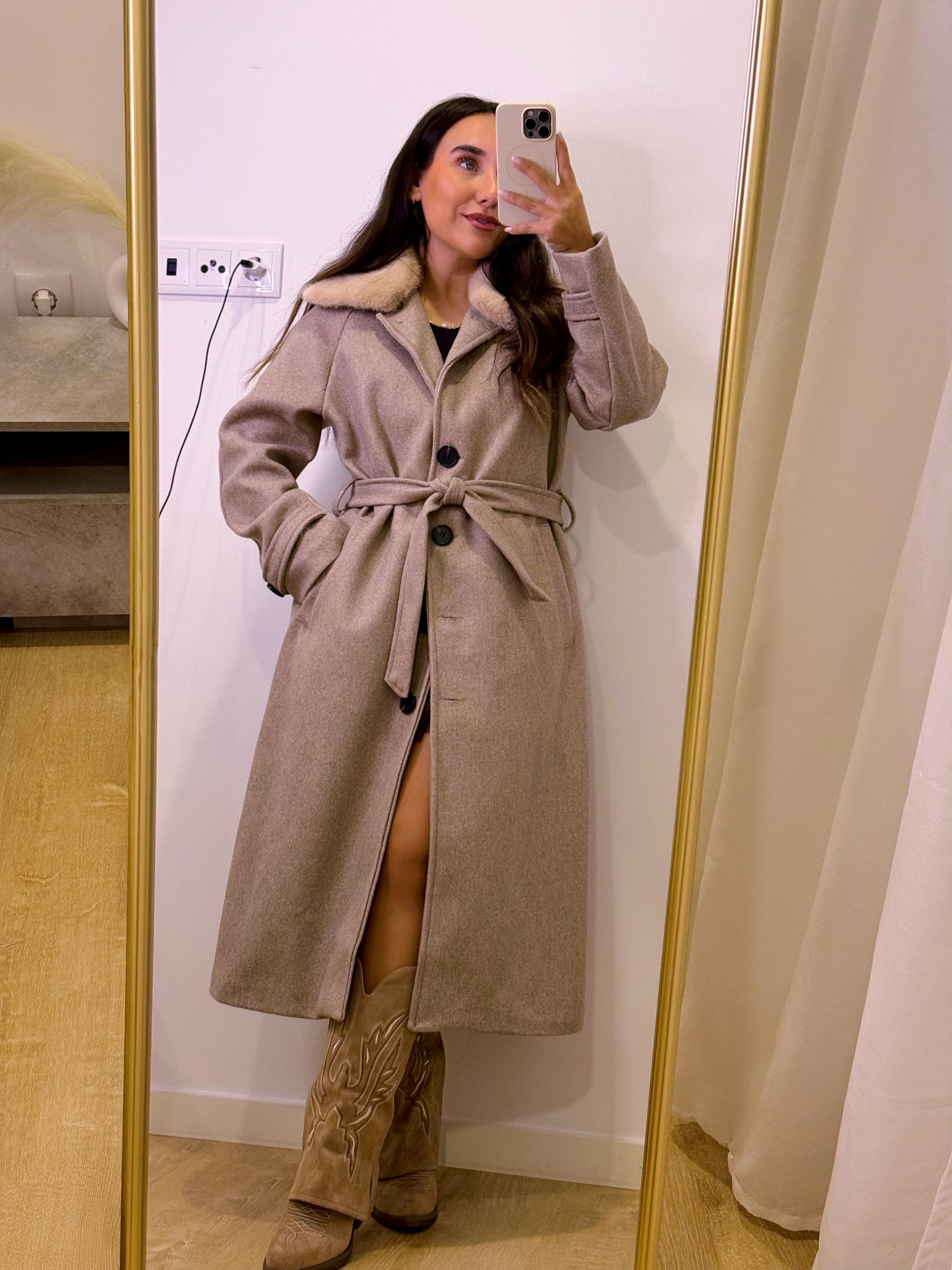 Sobretudo comprido estilo fazenda com gola de pêlo removível | Bege