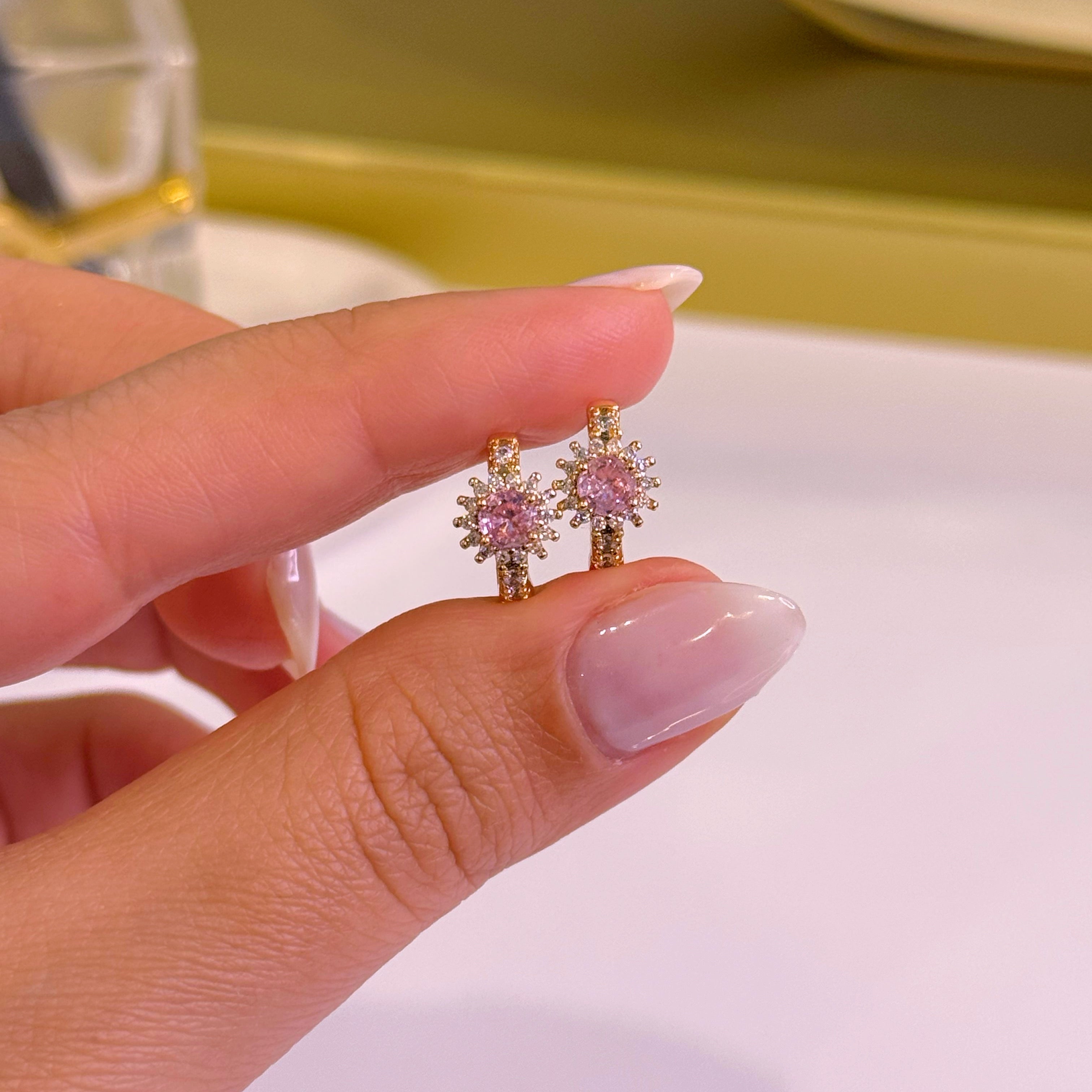 Argolinhas estrelinha rosa em brilhantes | Rose Gold