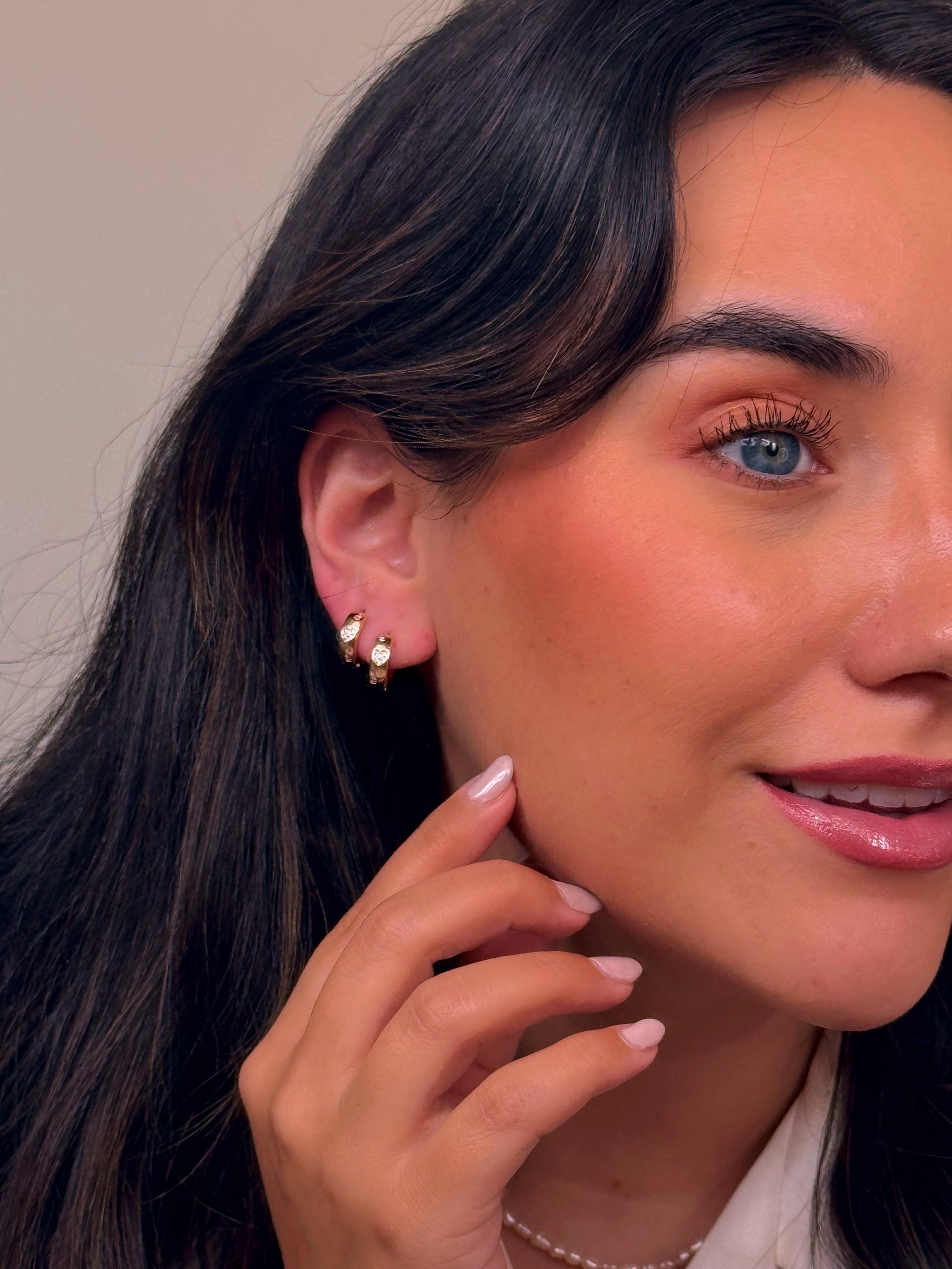 Argolinhas lisas com corações e brilhantes | Rose Gold