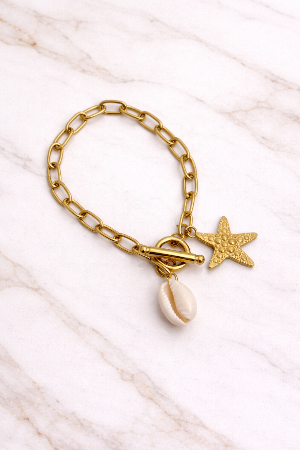 𝐄𝐝𝐢𝐜̧𝐚̃𝐨 𝐋𝐢𝐦𝐢𝐭𝐚𝐝𝐚 𝐕𝐞𝐫𝐚̃𝐨 🐚 Pulseira corrente com concha e estrela do mar | Dourado