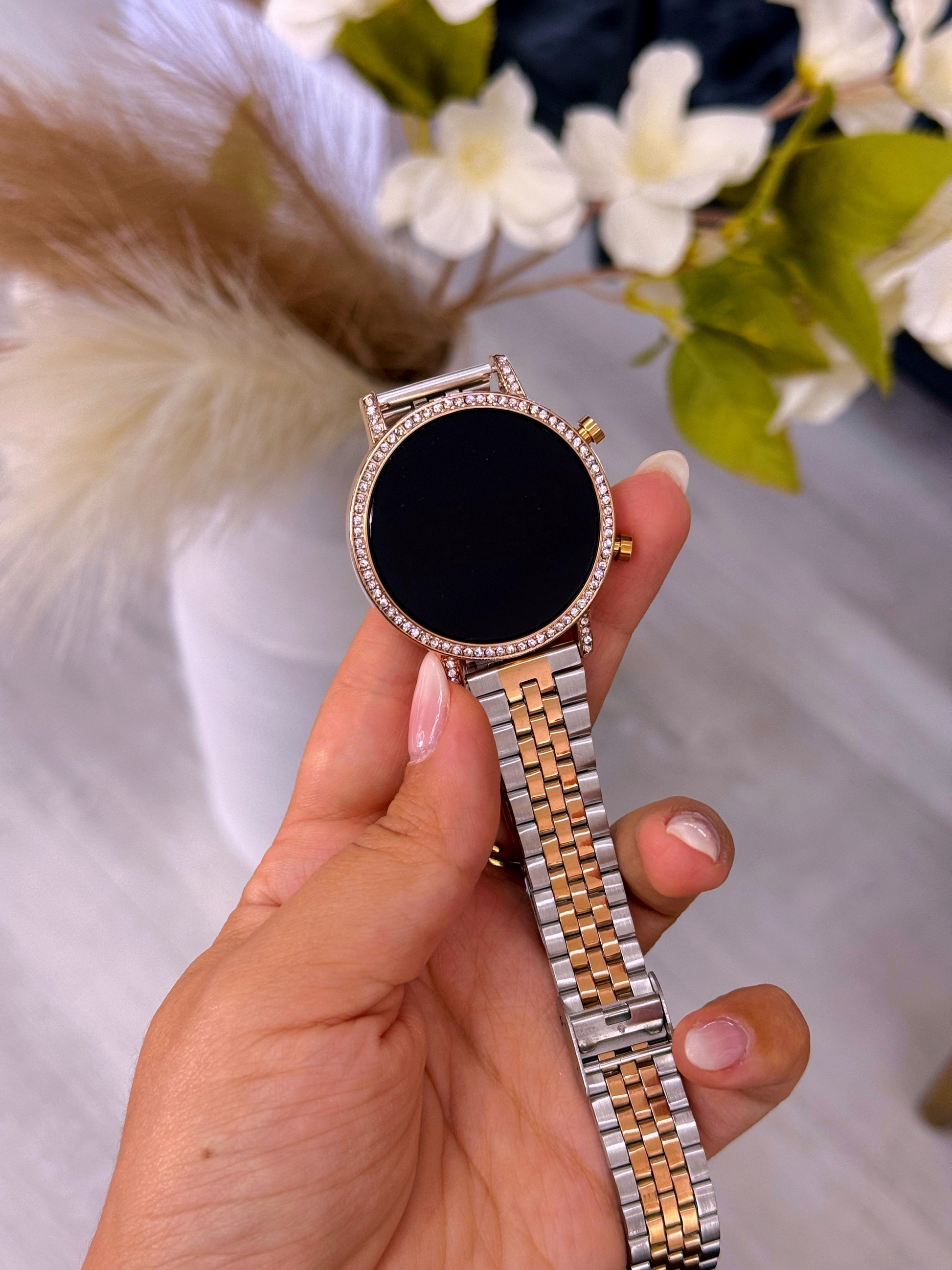 Relógio digital redondo com brilhantes | prateado e rose gold