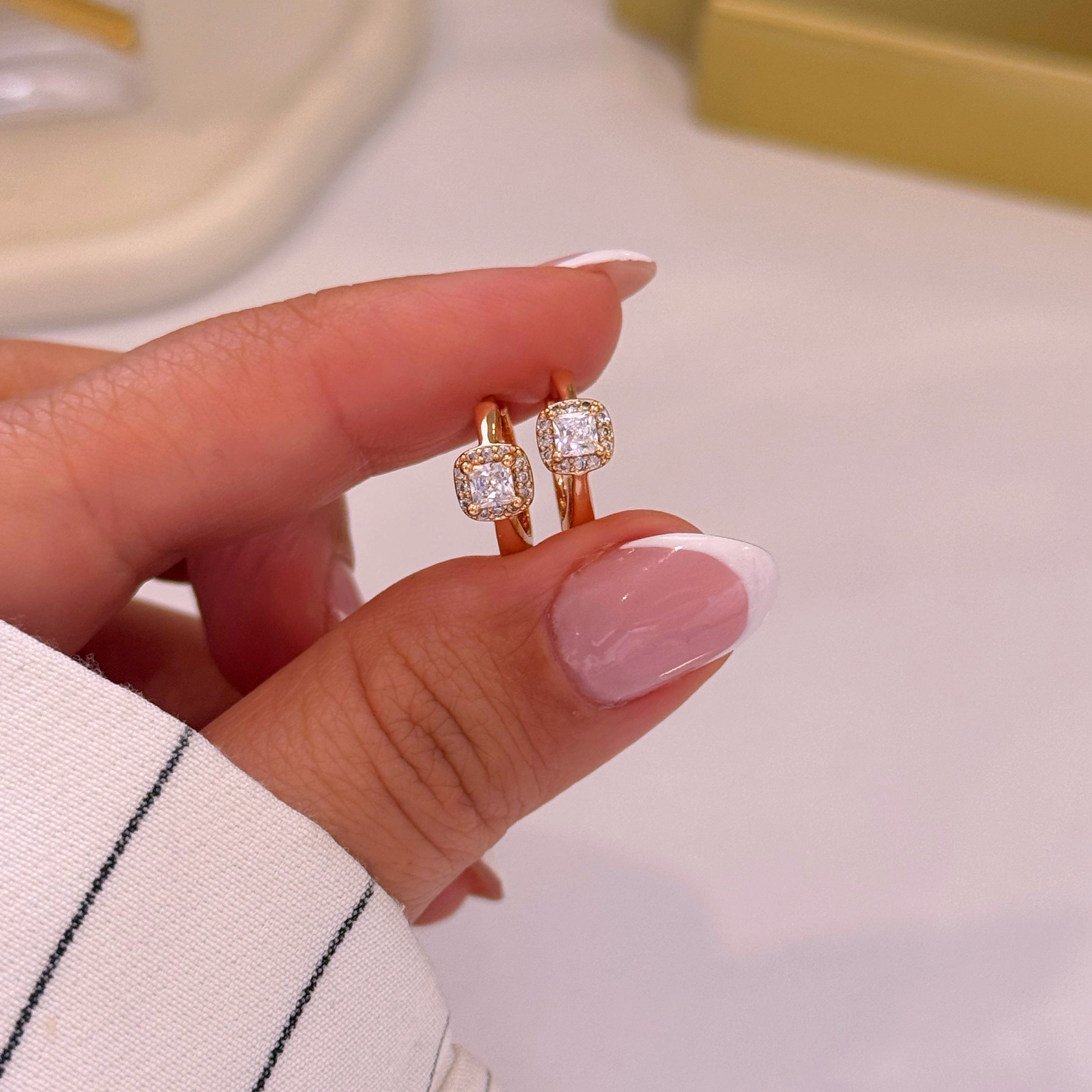 Argolinhas lisas com brilhante quadrado | Rose Gold