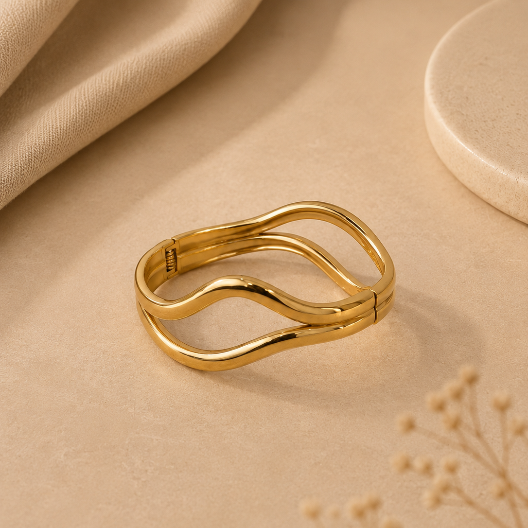 Pulseira rígida com efeito duplo liso formato irregular | Dourado