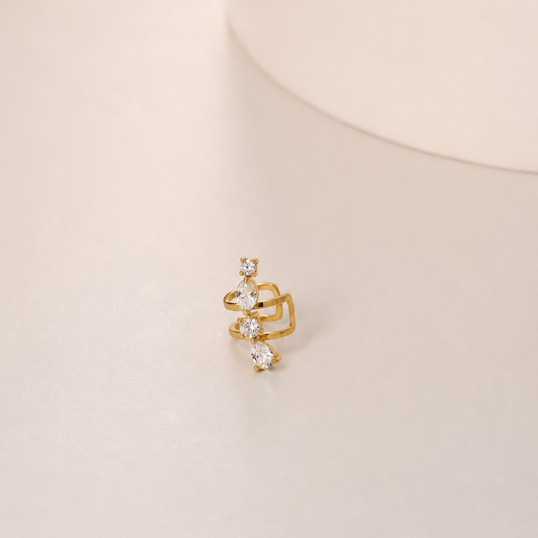 Earcuff ajustável • contorno de brilhantes transparentes | Dourado - aço inoxidável