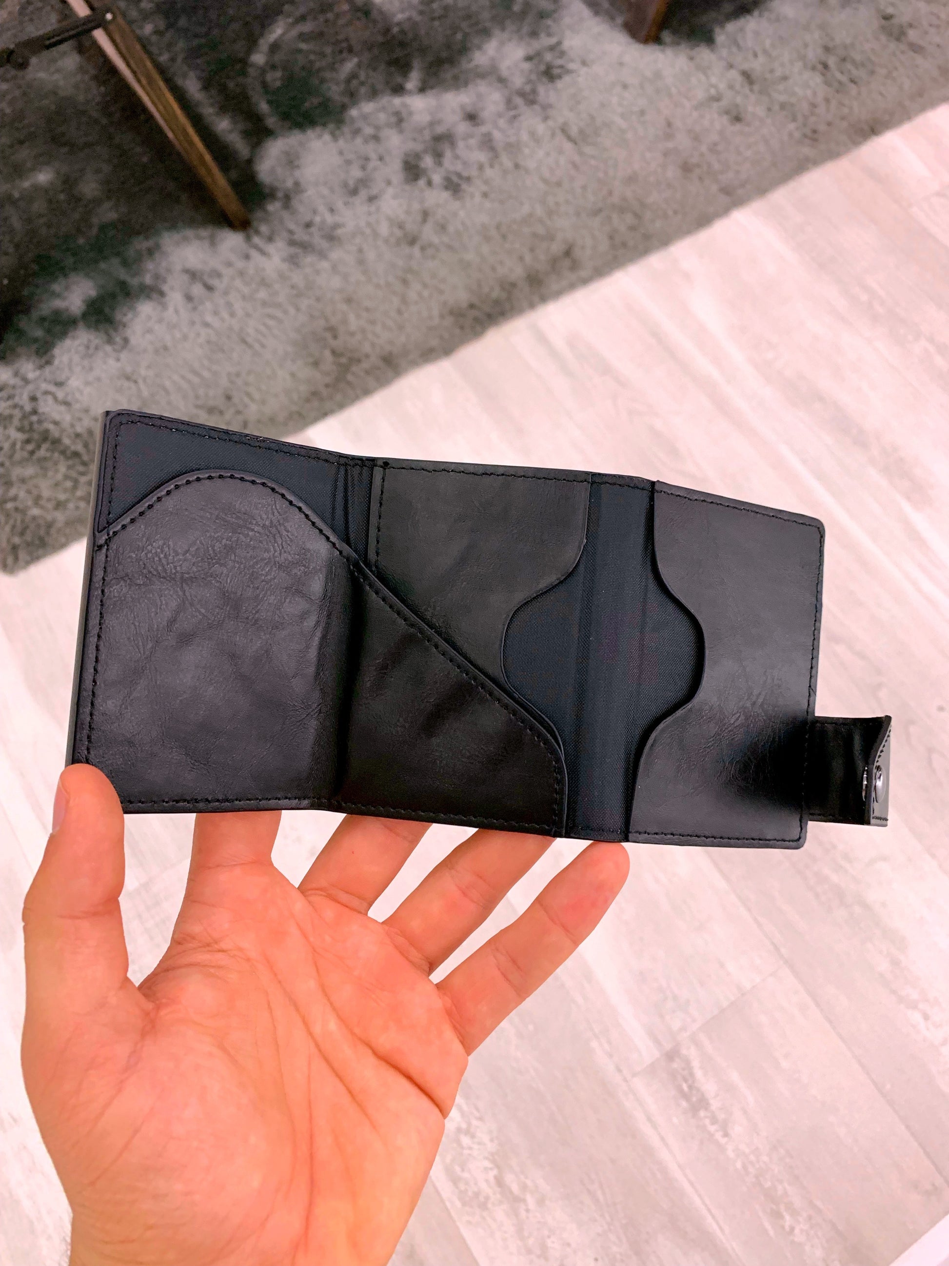 Porta cartões com bolsa moedas | Preto