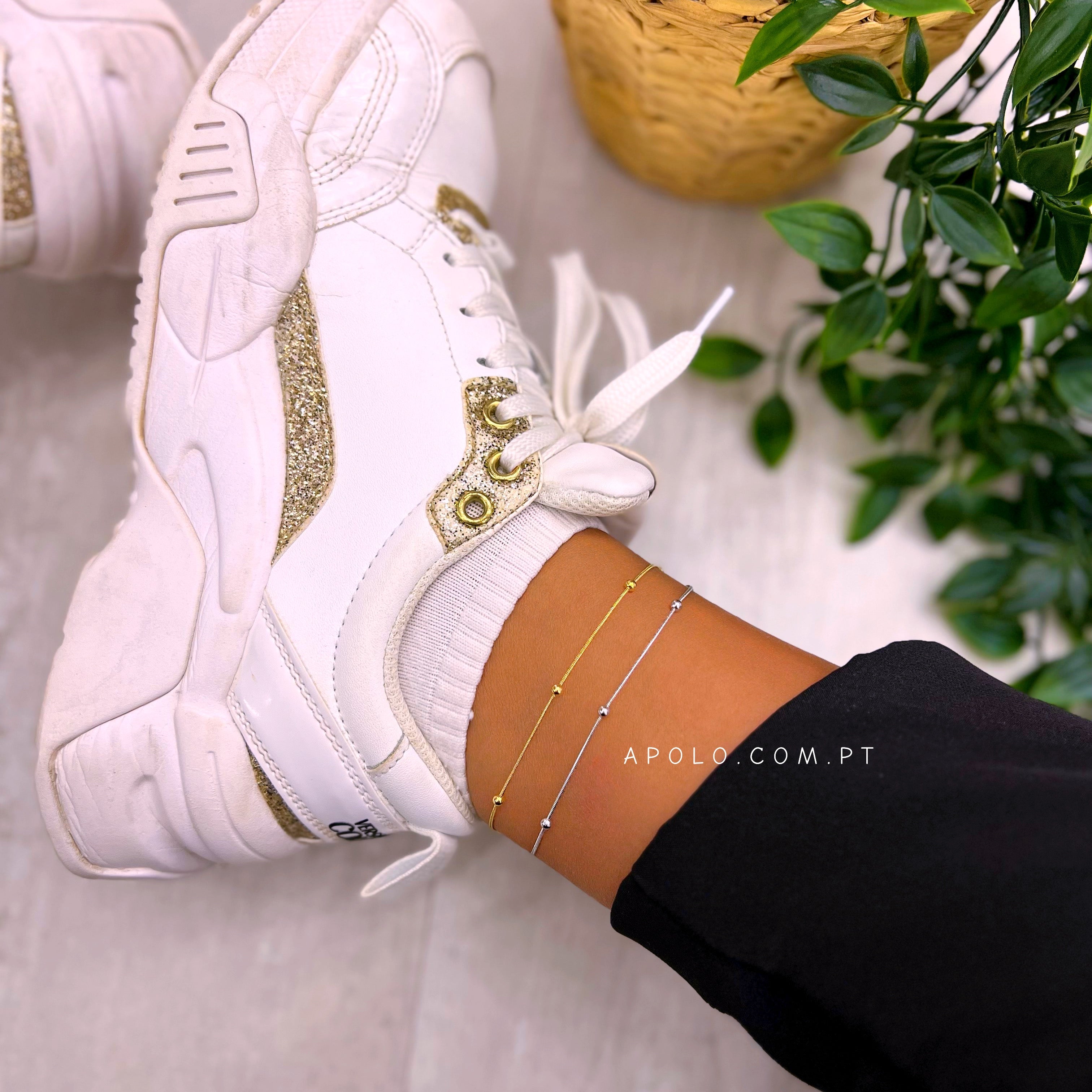 Pulseira de pé malha redonda fininha e bolinhas | 2 cores