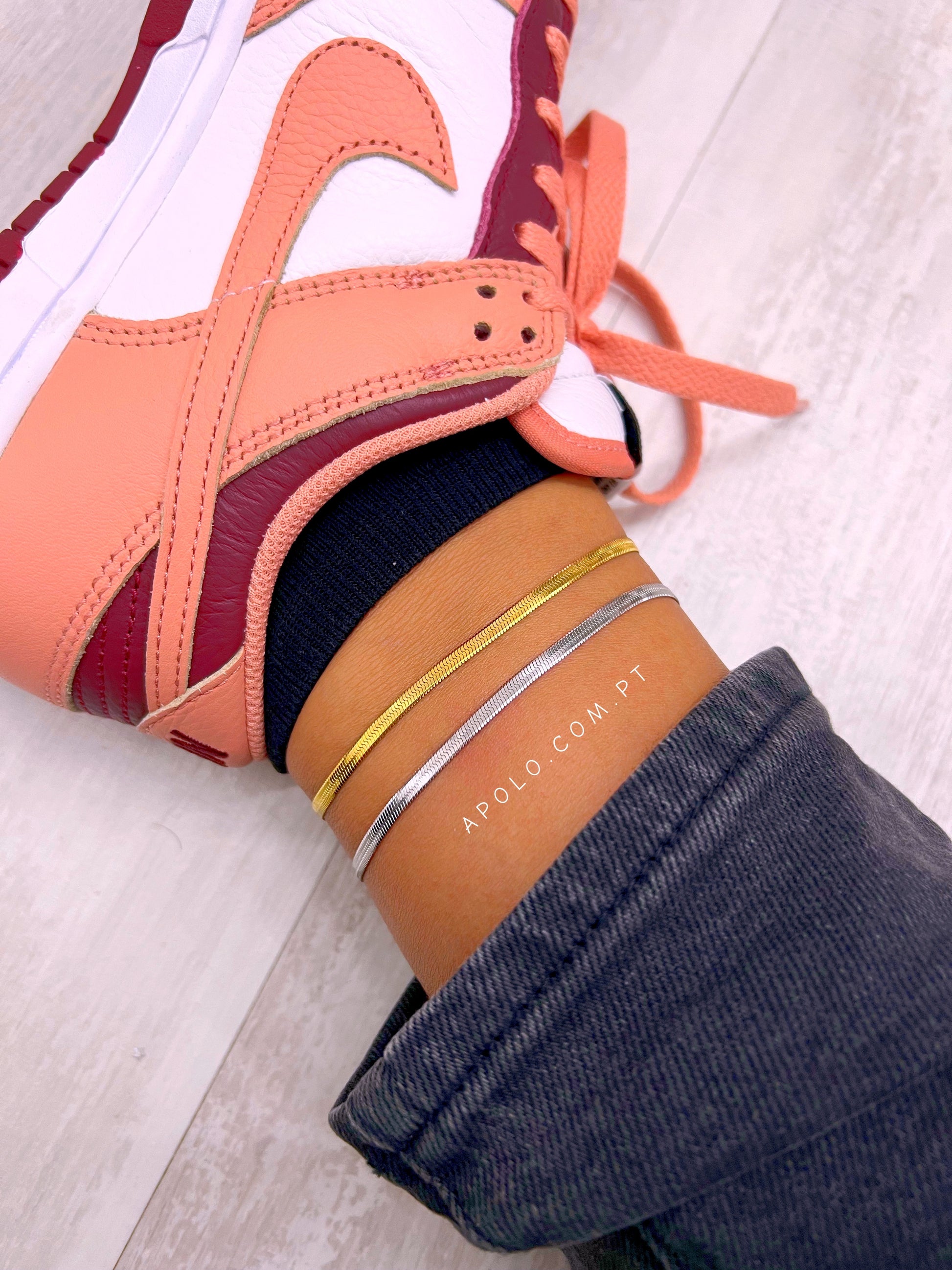 Pulseira de pé malha achatada fina | 2 cores