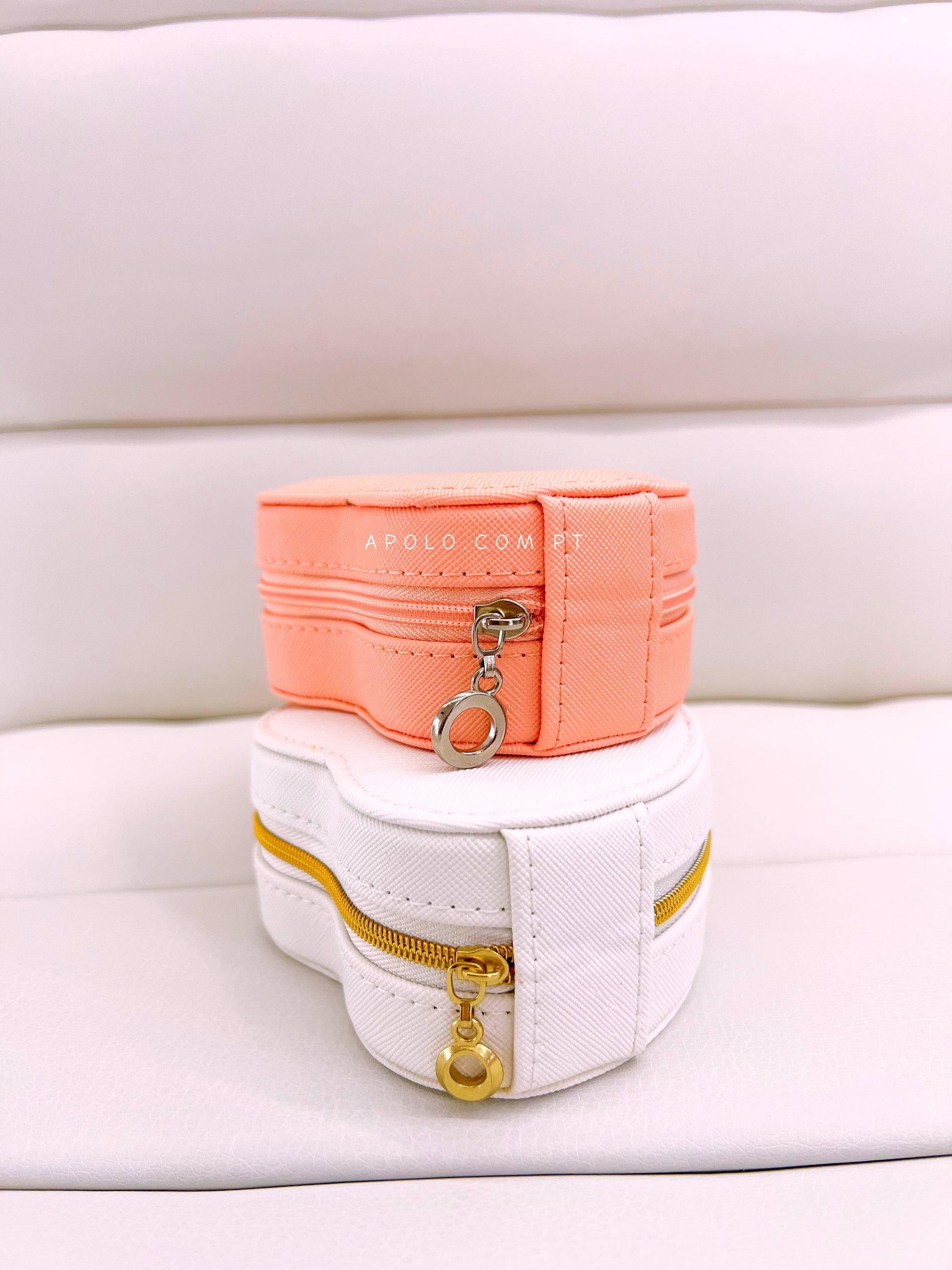 Mini guarda jóias em formato coração | 2 cores