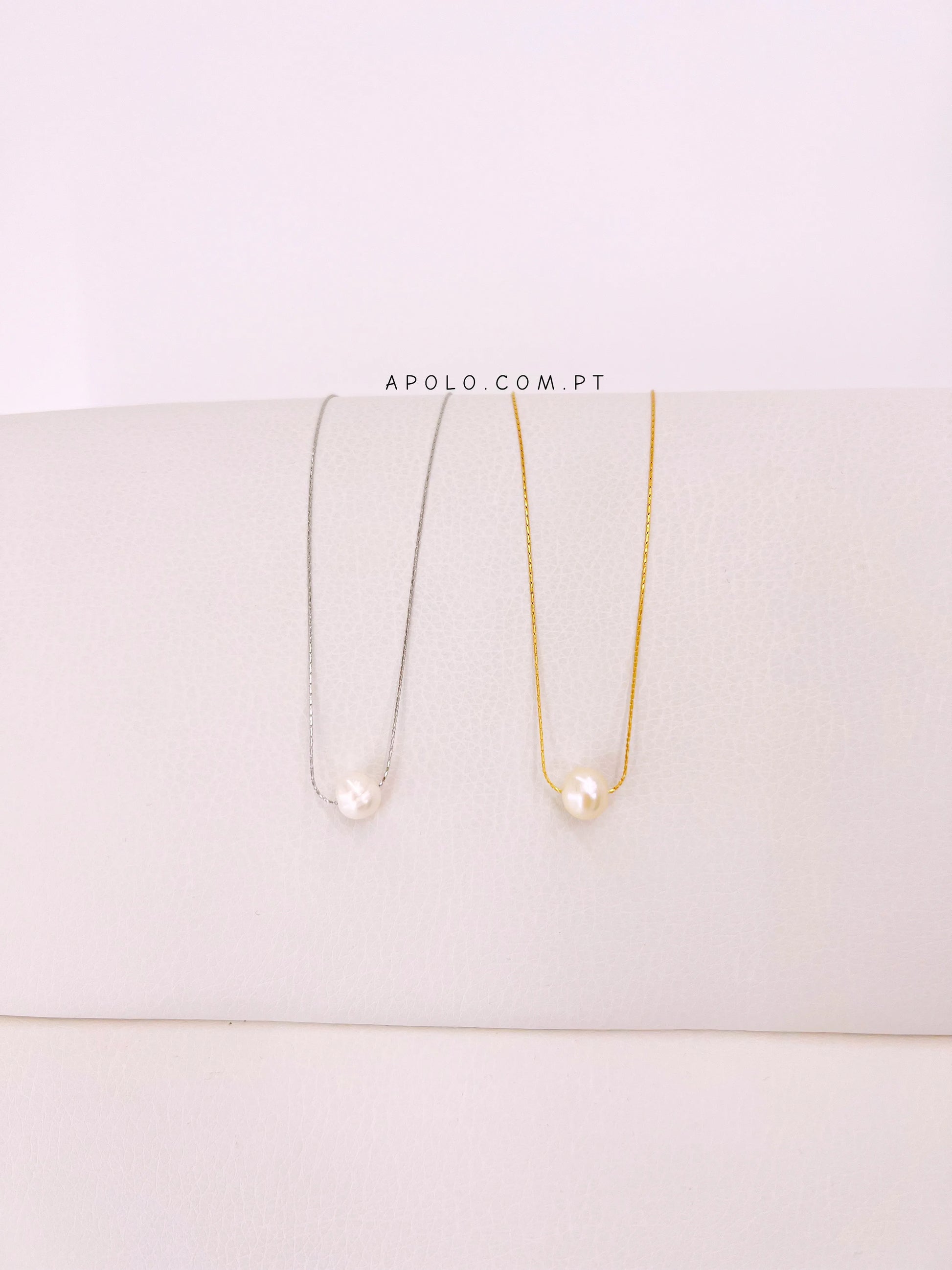 Colar malha fininha com pérola | 2 cores