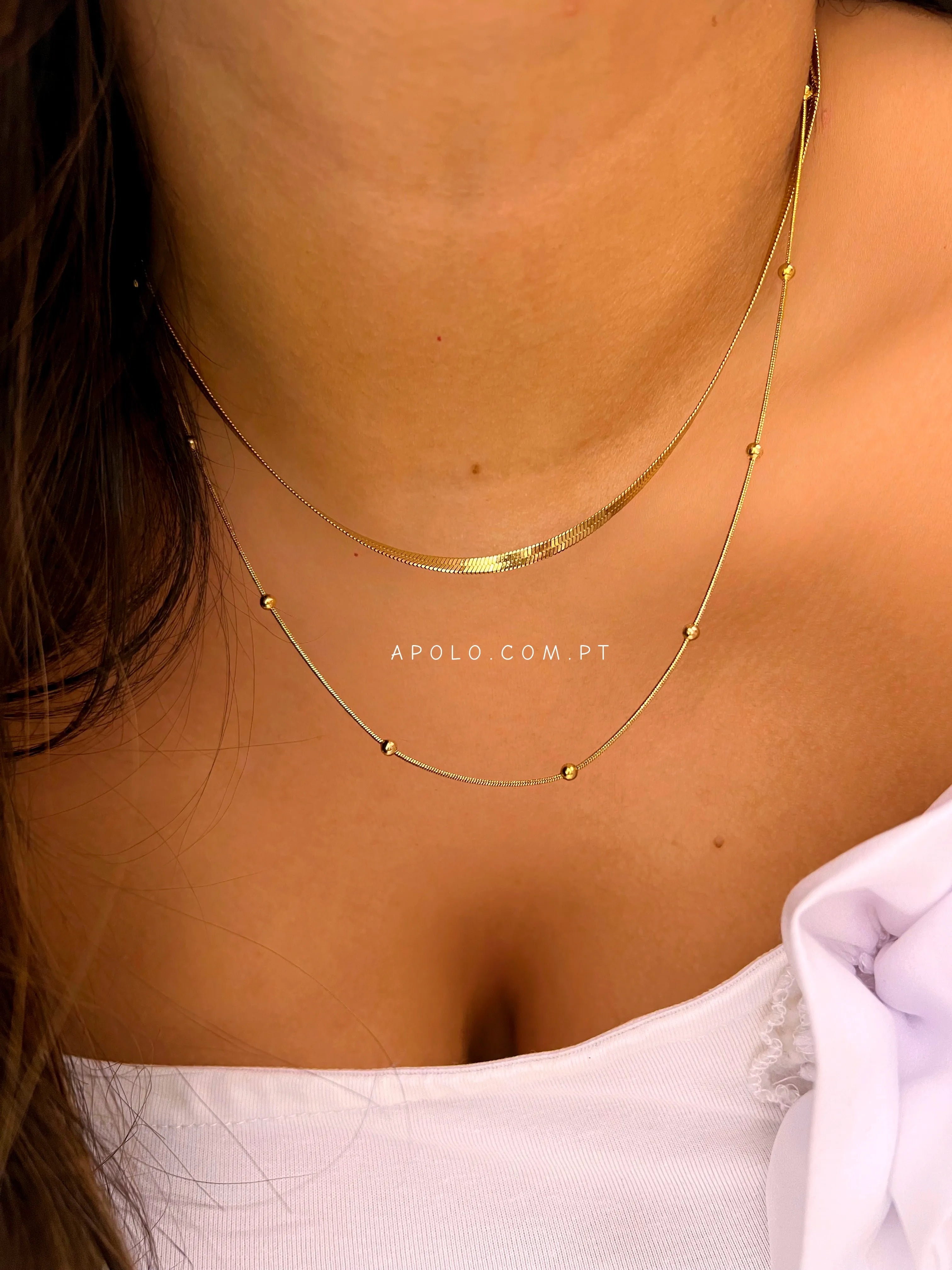Colar duplo malha achatada e bolinhas | dourado