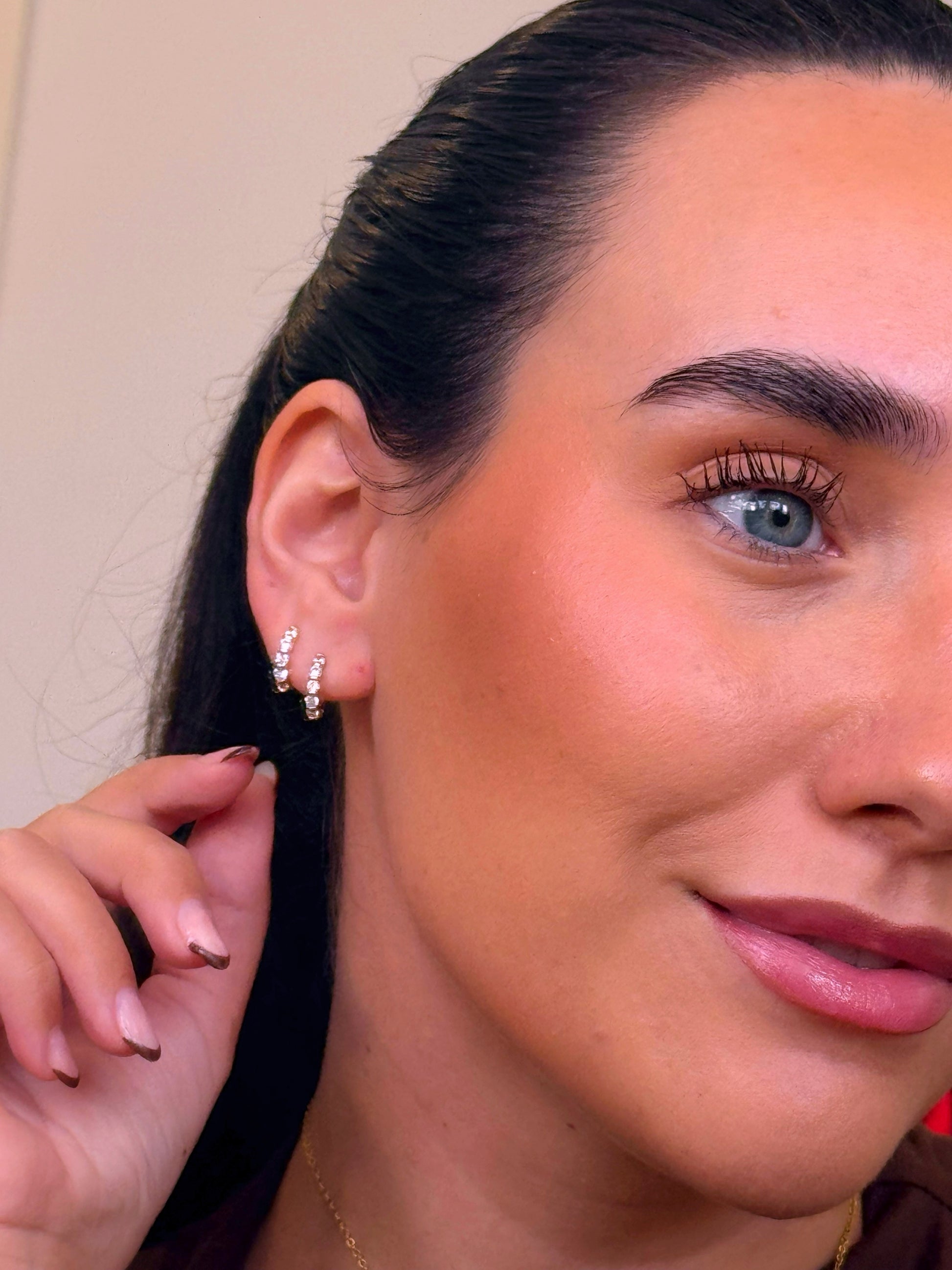 Argolinhas em fila de brilhantes | Rose Gold