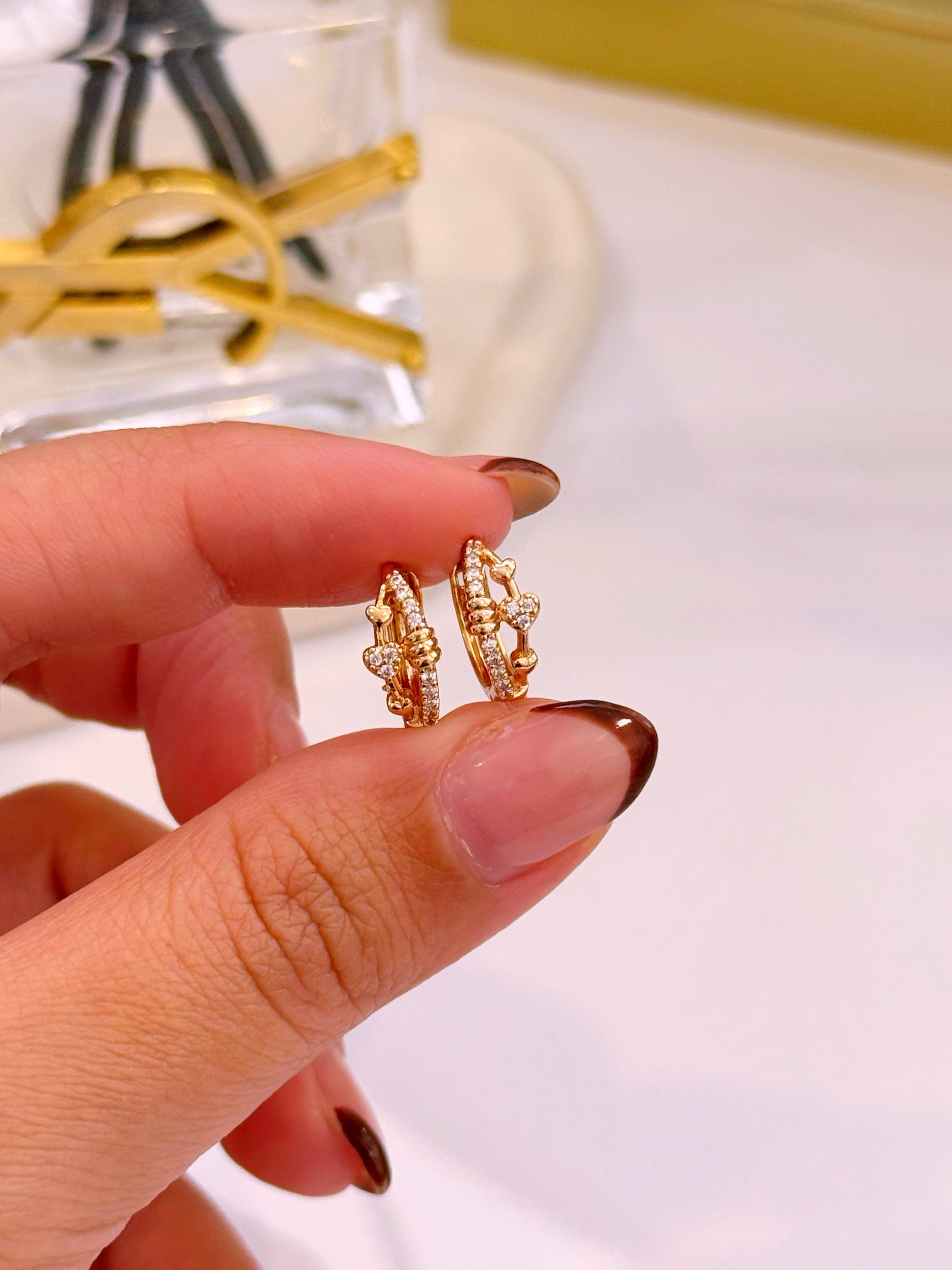 Argolinhas efeito duplo com corações e brilhantes | Rose Gold