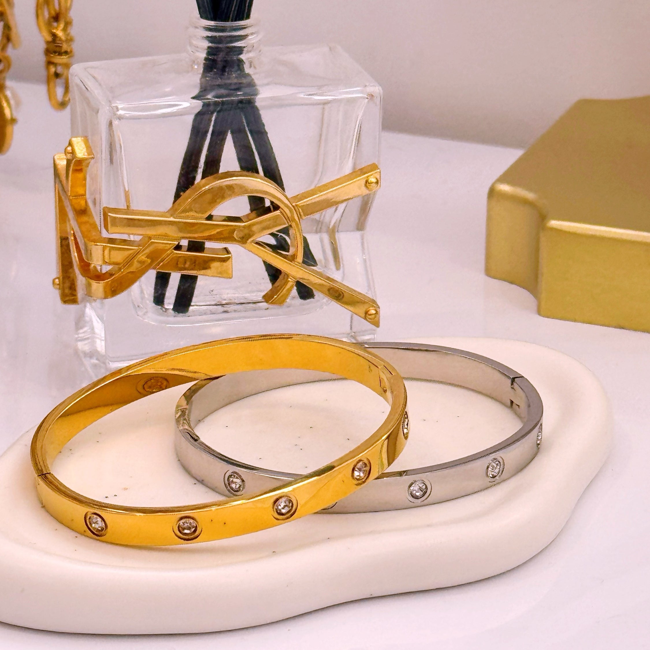 Pulseira Rígida – Escrava Com Brilhantes | 2 cores