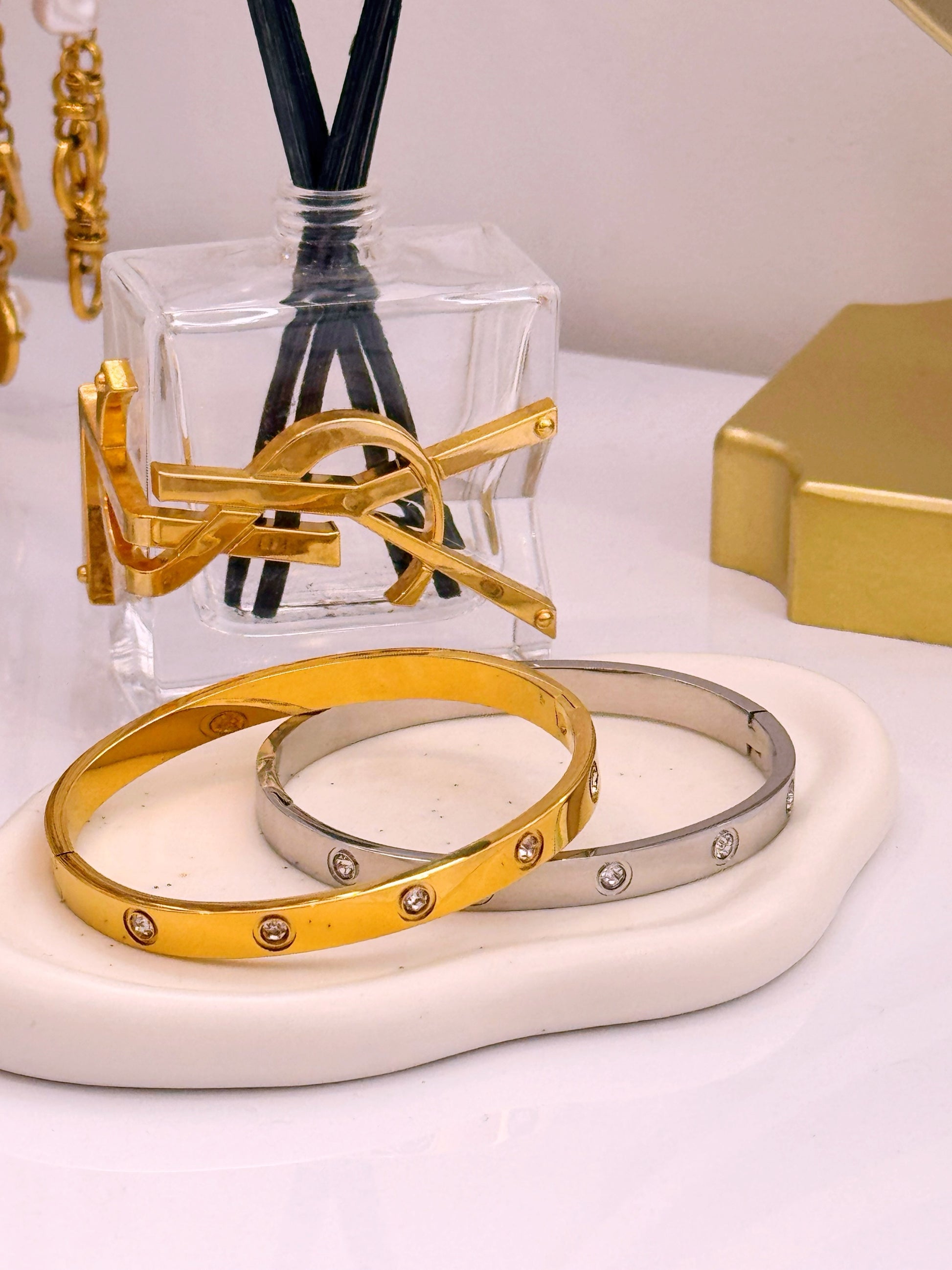 Pulseira Rígida – Escrava Com Brilhantes | 2 cores