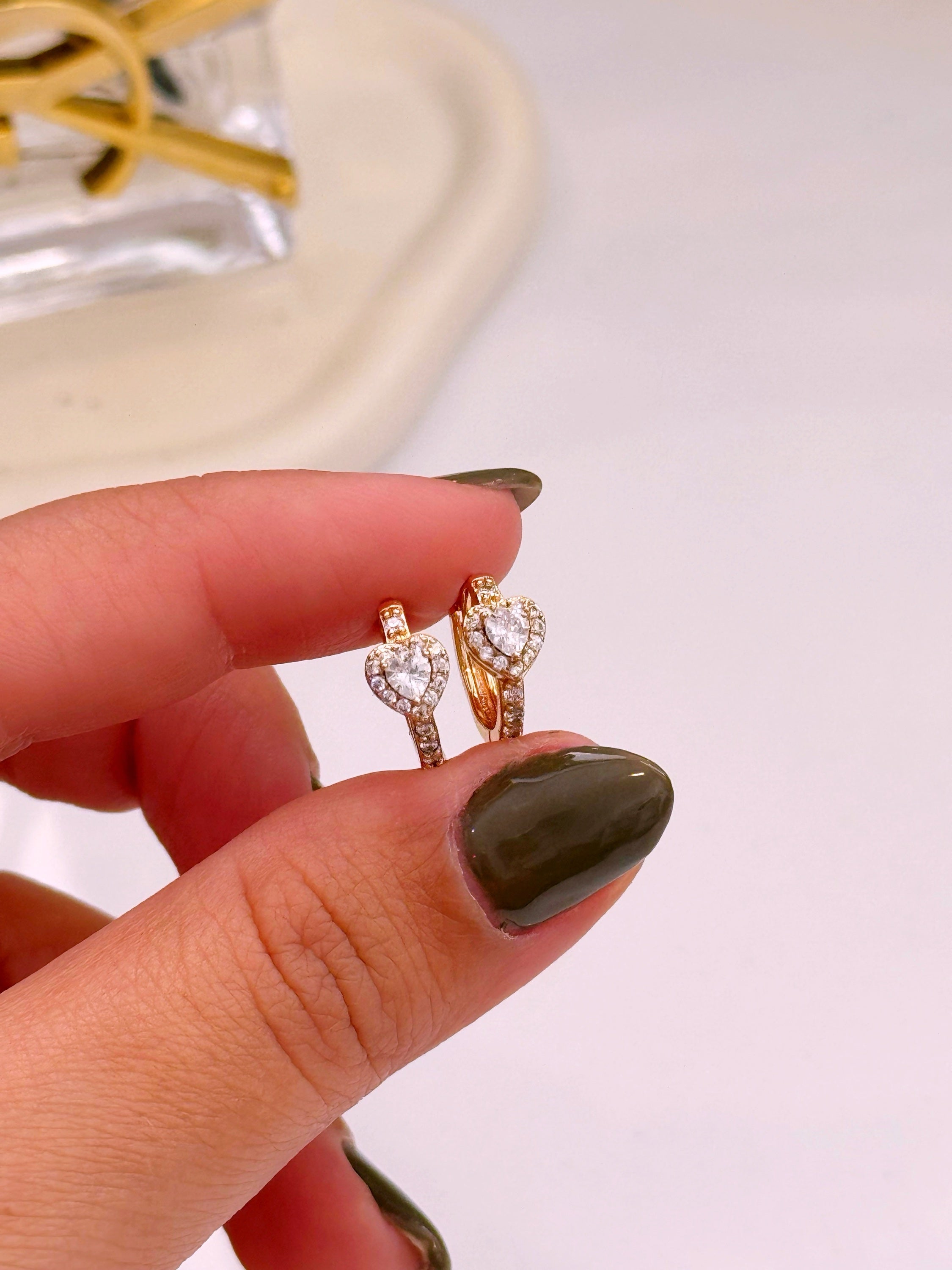 Argolinhas com brilhantes e formato coração | Rose Gold