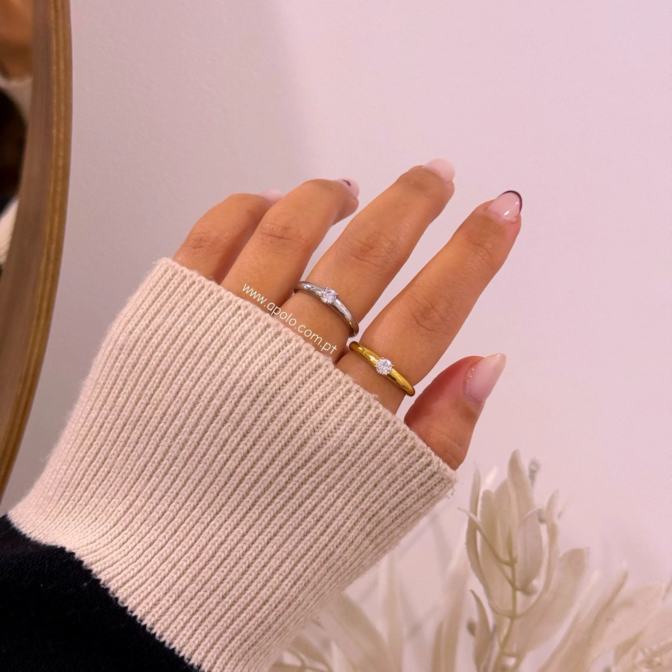 Anel liso com brilhante | 2 Cores