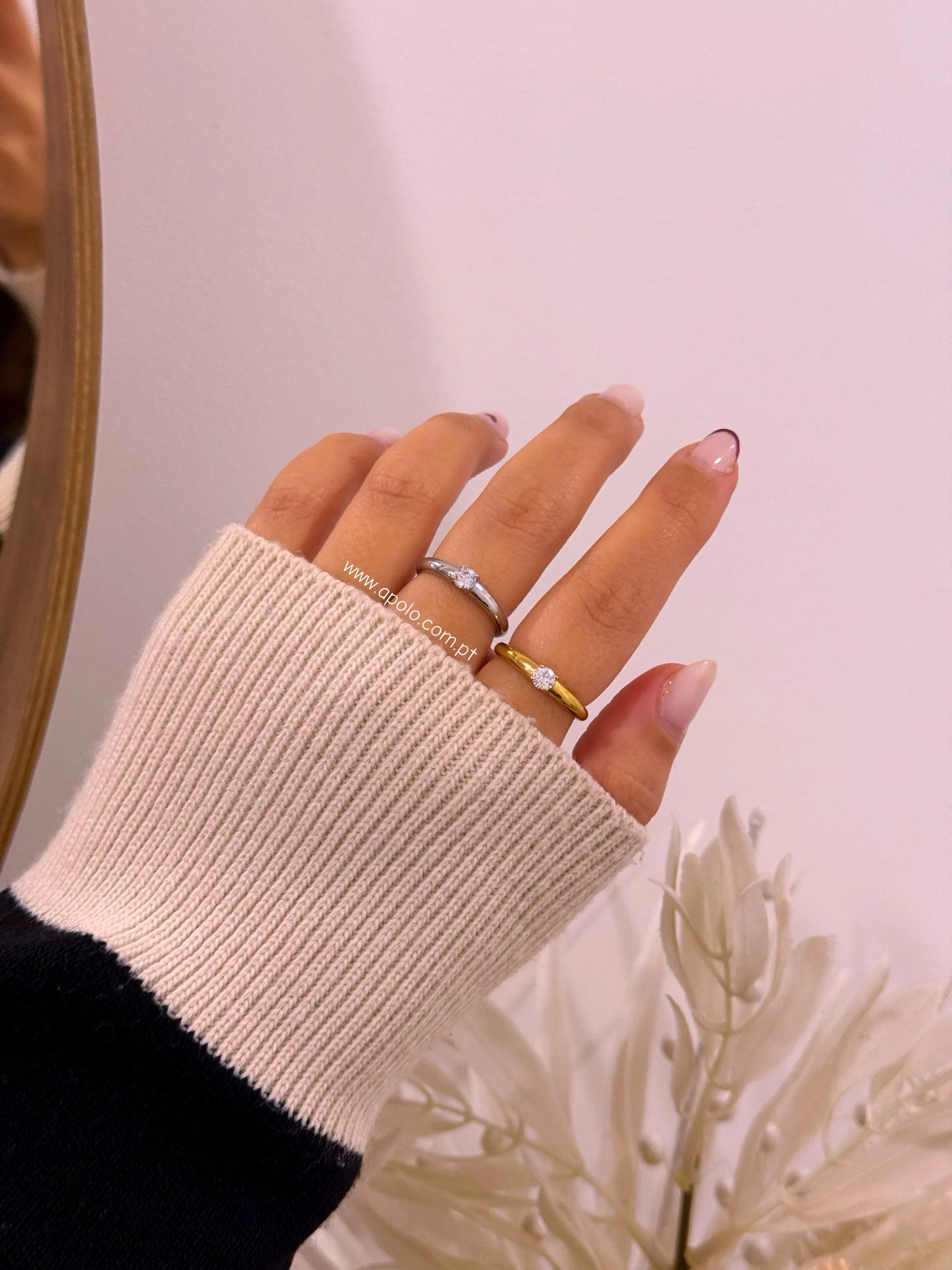 Anel liso com brilhante | 2 Cores