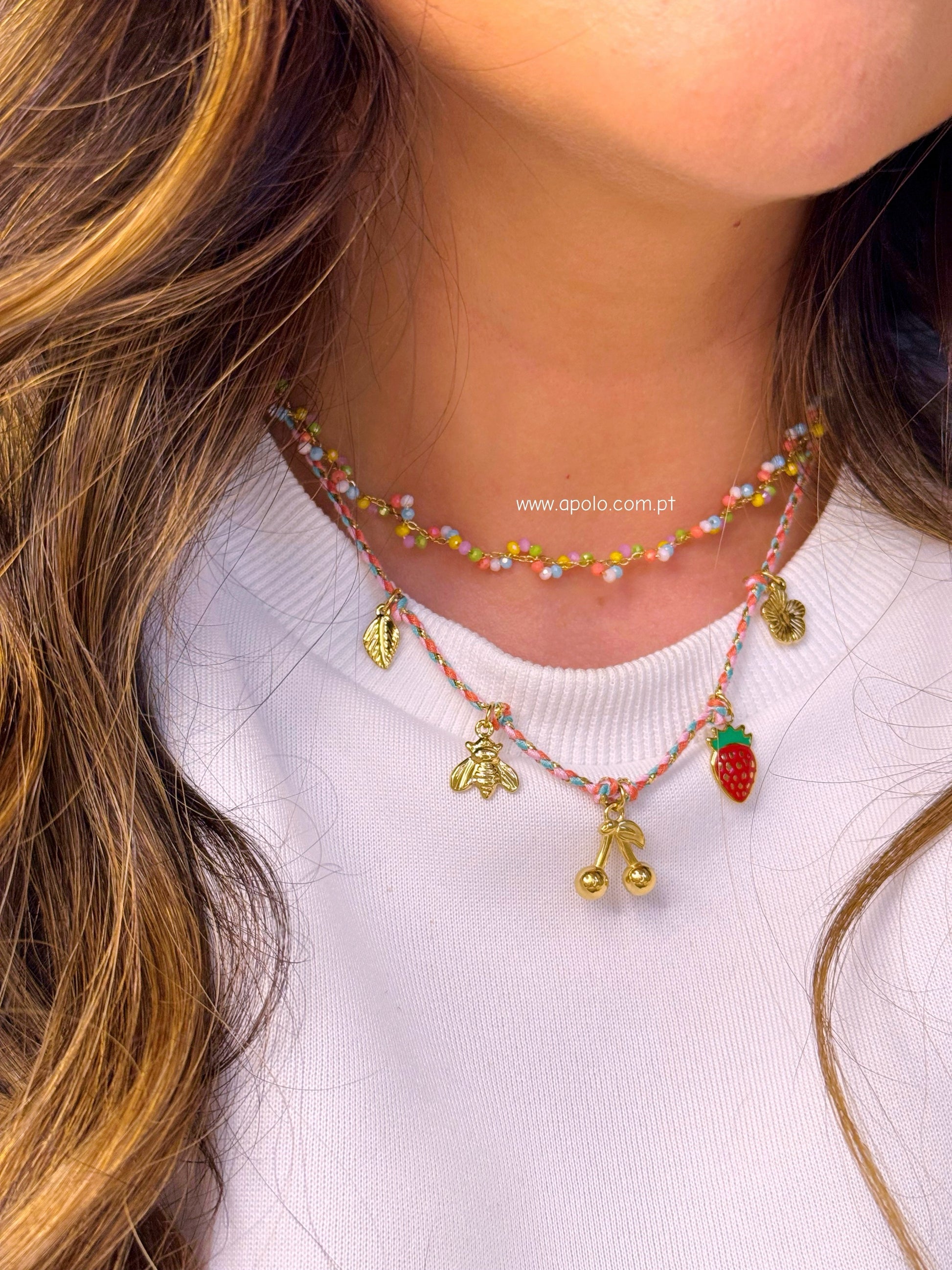 Colar/Gargantilha com missangas e efeito torcido | 3 Cores