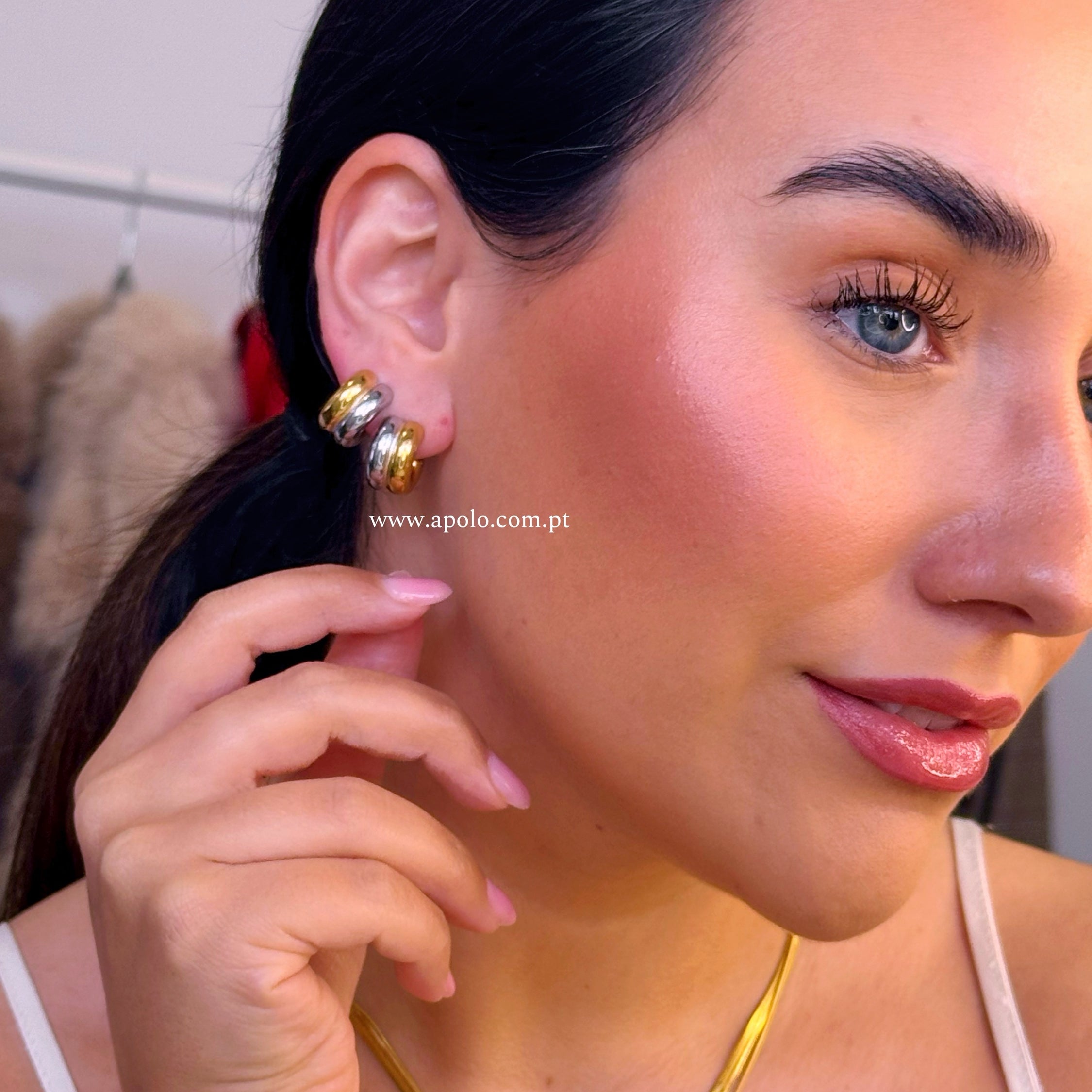 Argolinhas lisas efeito duplo | Mix • Prateado e Dourado