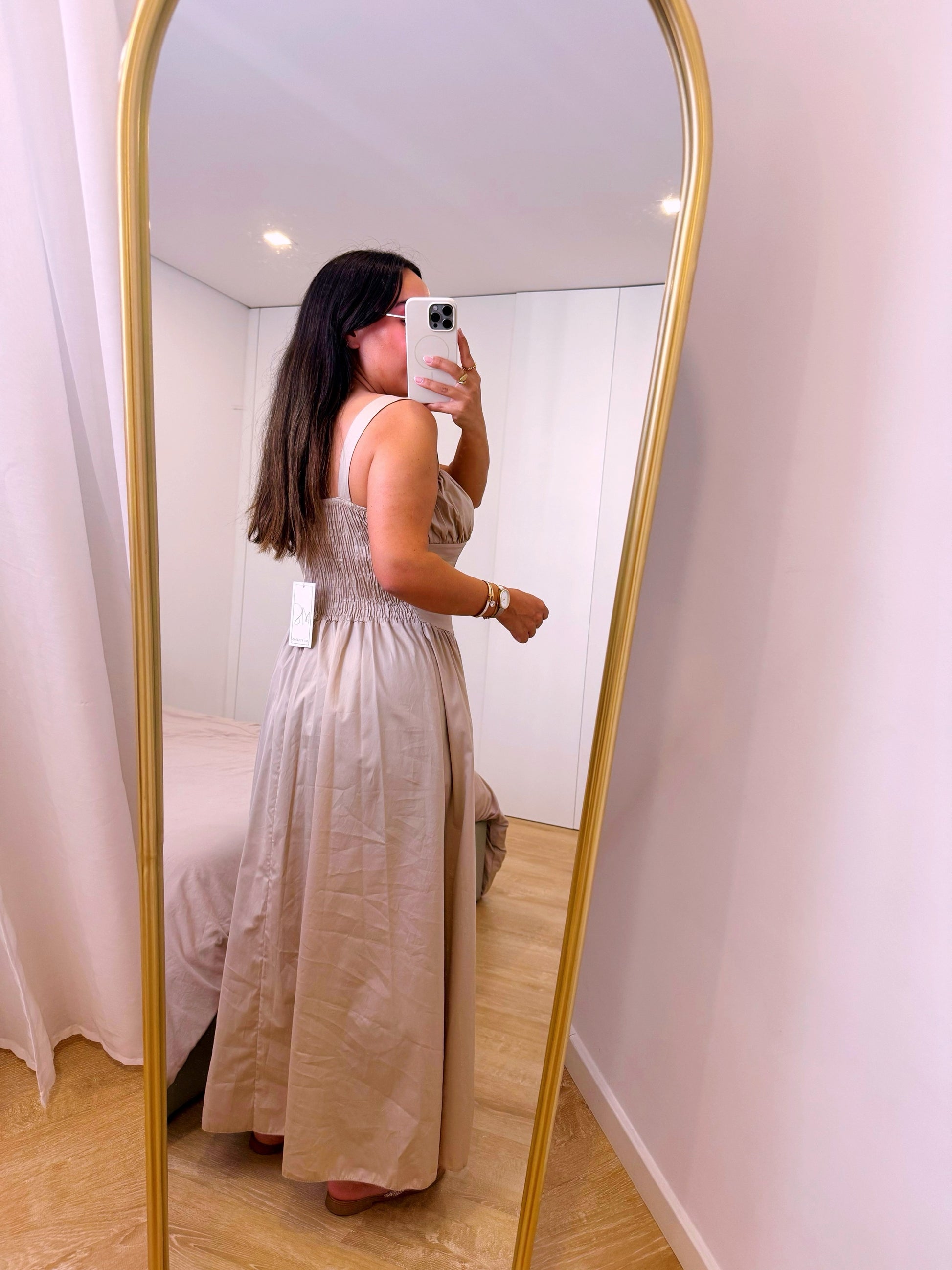 Vestido longo em algodão com cintura justa | Bege