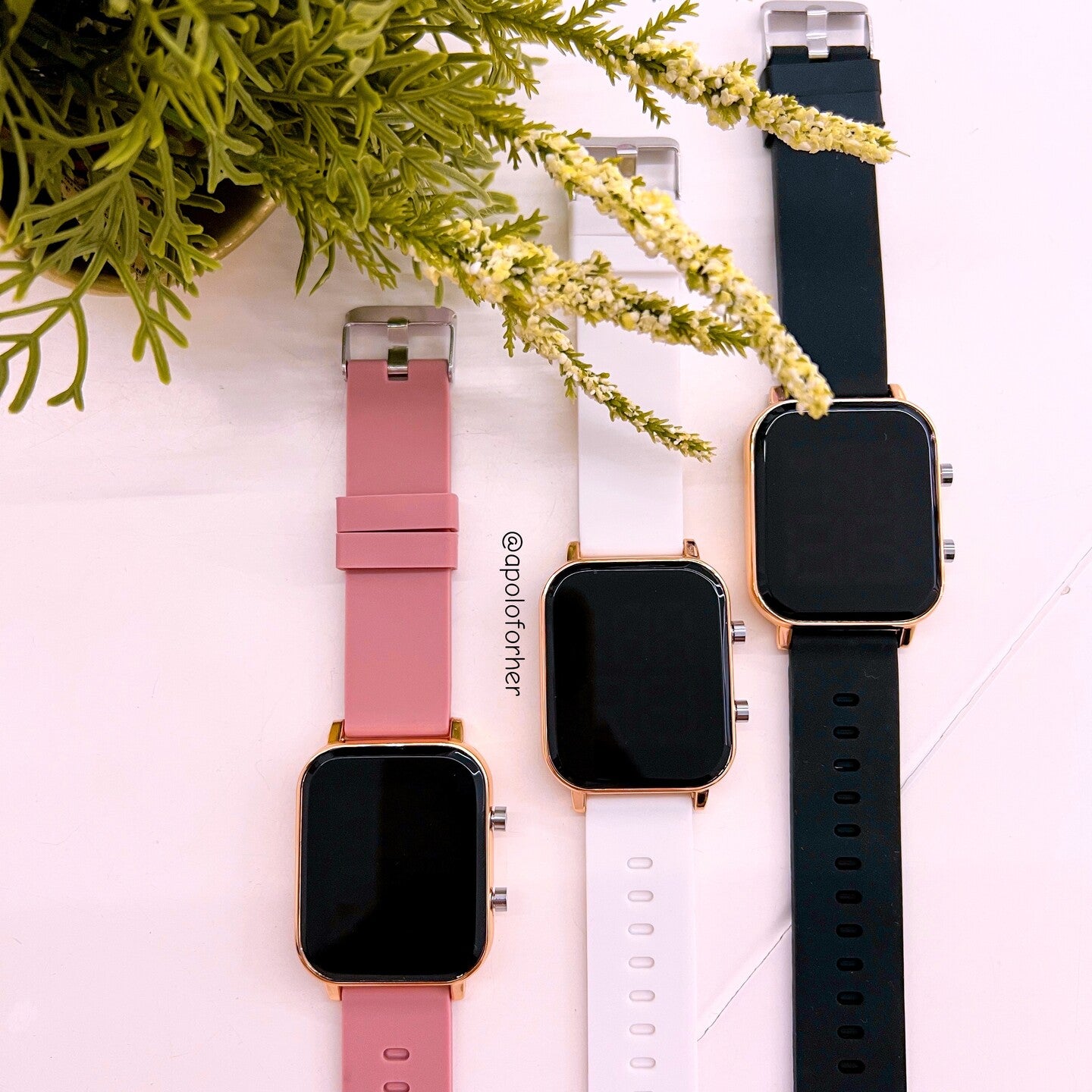 Relógio digital retangular com bracelete silicone